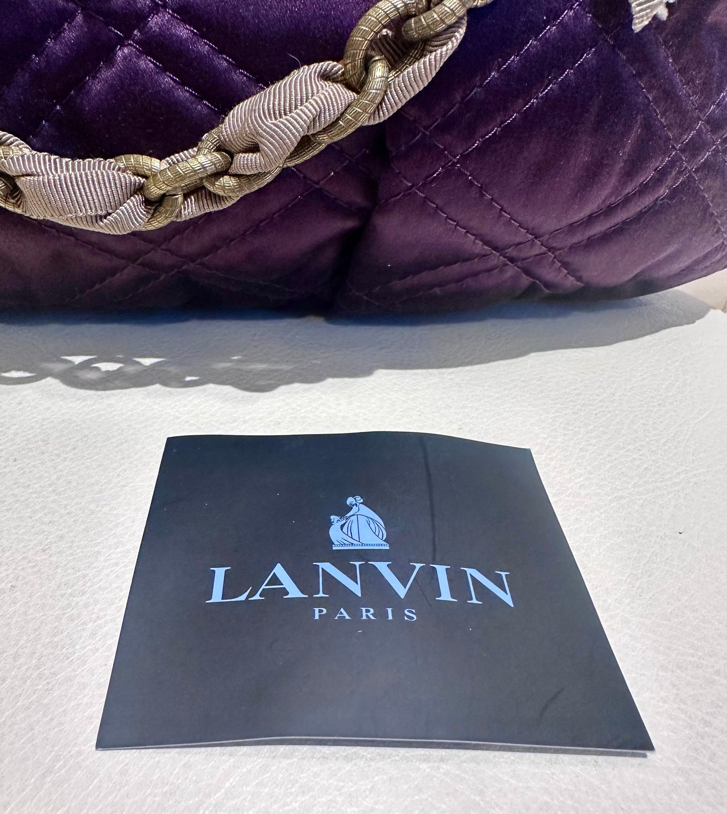 Lanvin Paris borsa a spalla in tela rasata viola