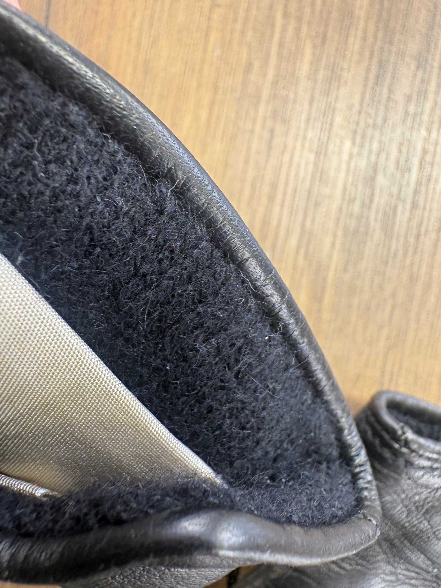 Gucci guanti in pelle di agnello e cashmere morsetto dorato