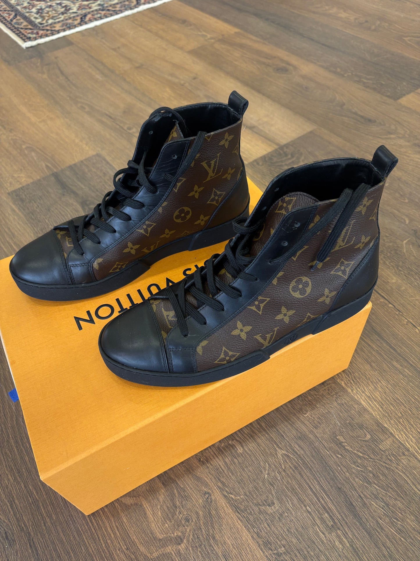 Sneaker  Louis Vuitton Match-Up in Tela Monogram e Pelle di Vitello Nera Tg. 6 Uomo