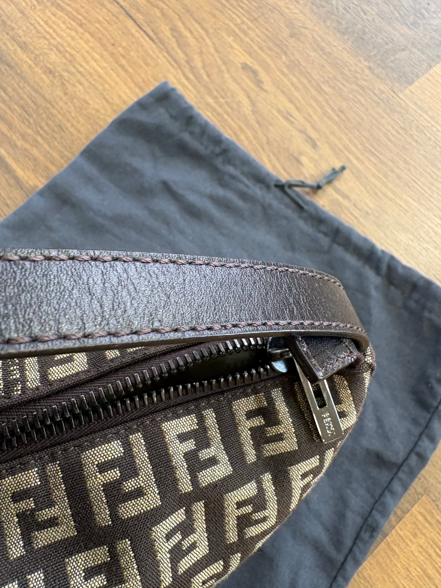 Fendi Zucchino Canvas Pochette vintage manico in pelle