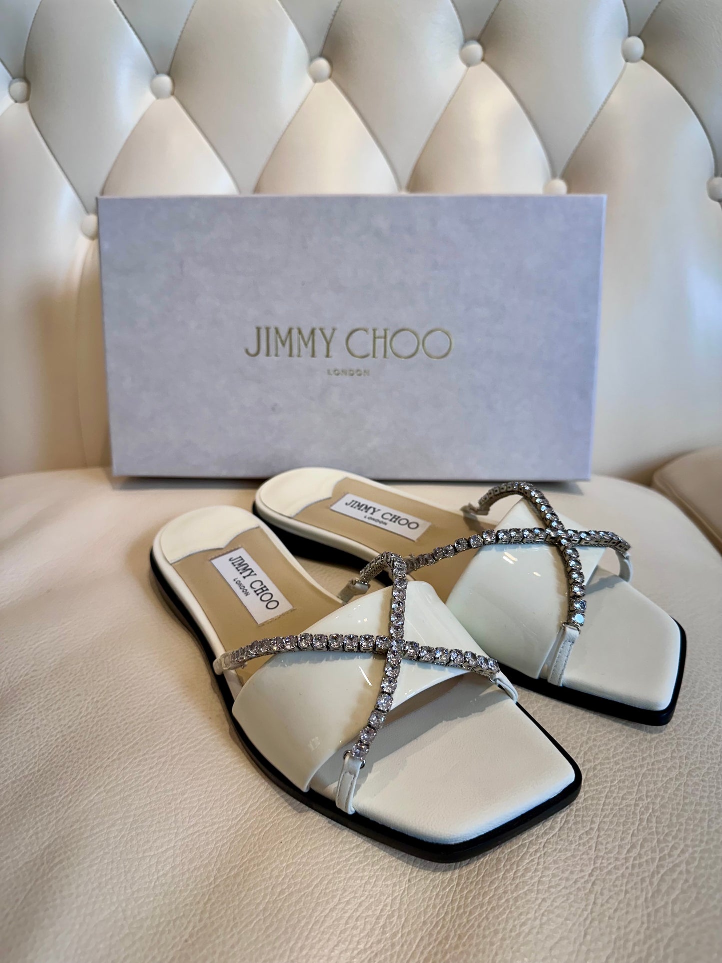 Jimmy Choo  Talika flat 37