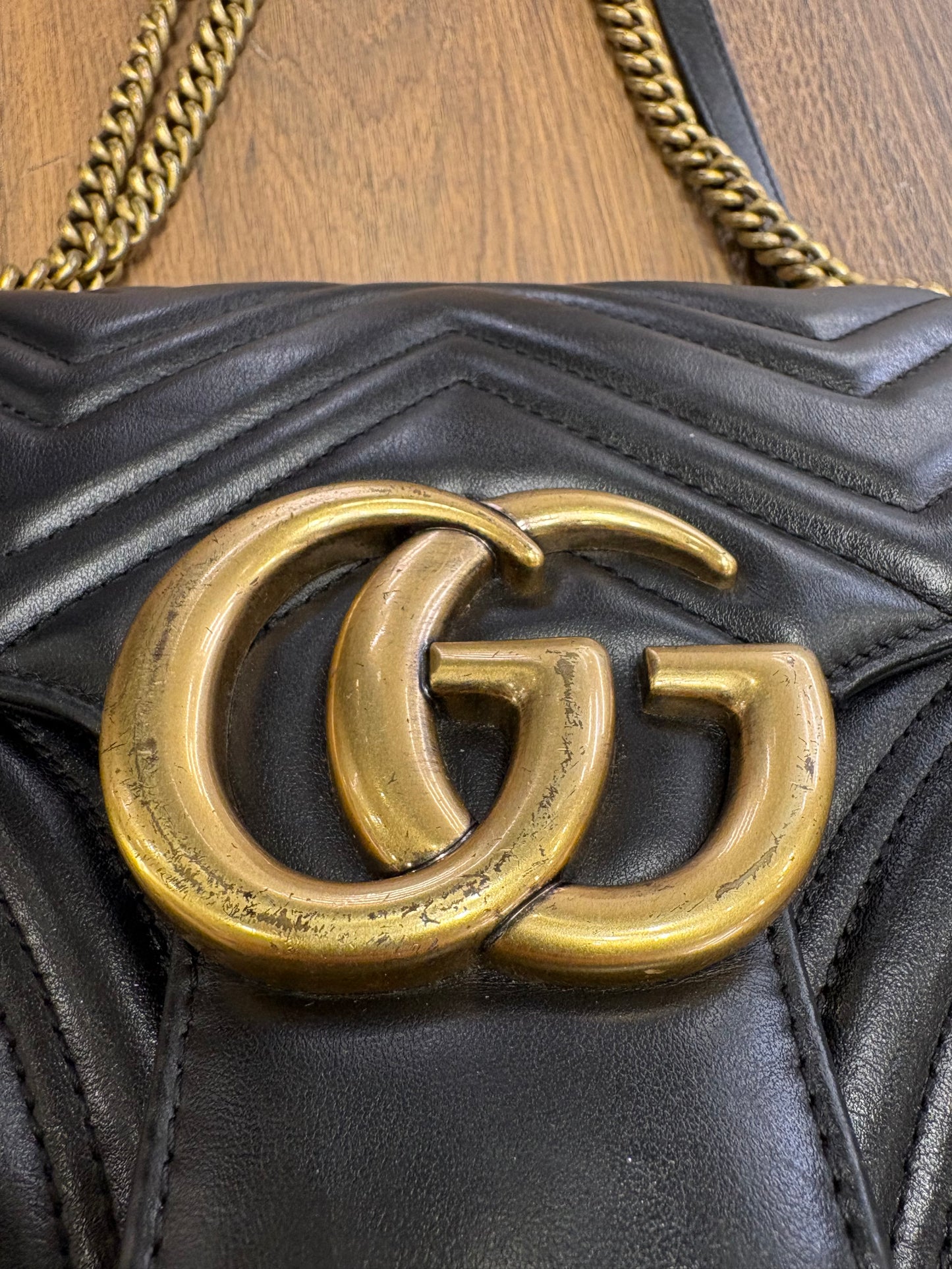 Borsa a spalla Gucci GG Marmont Large in pelle Matelassé - 30 cm