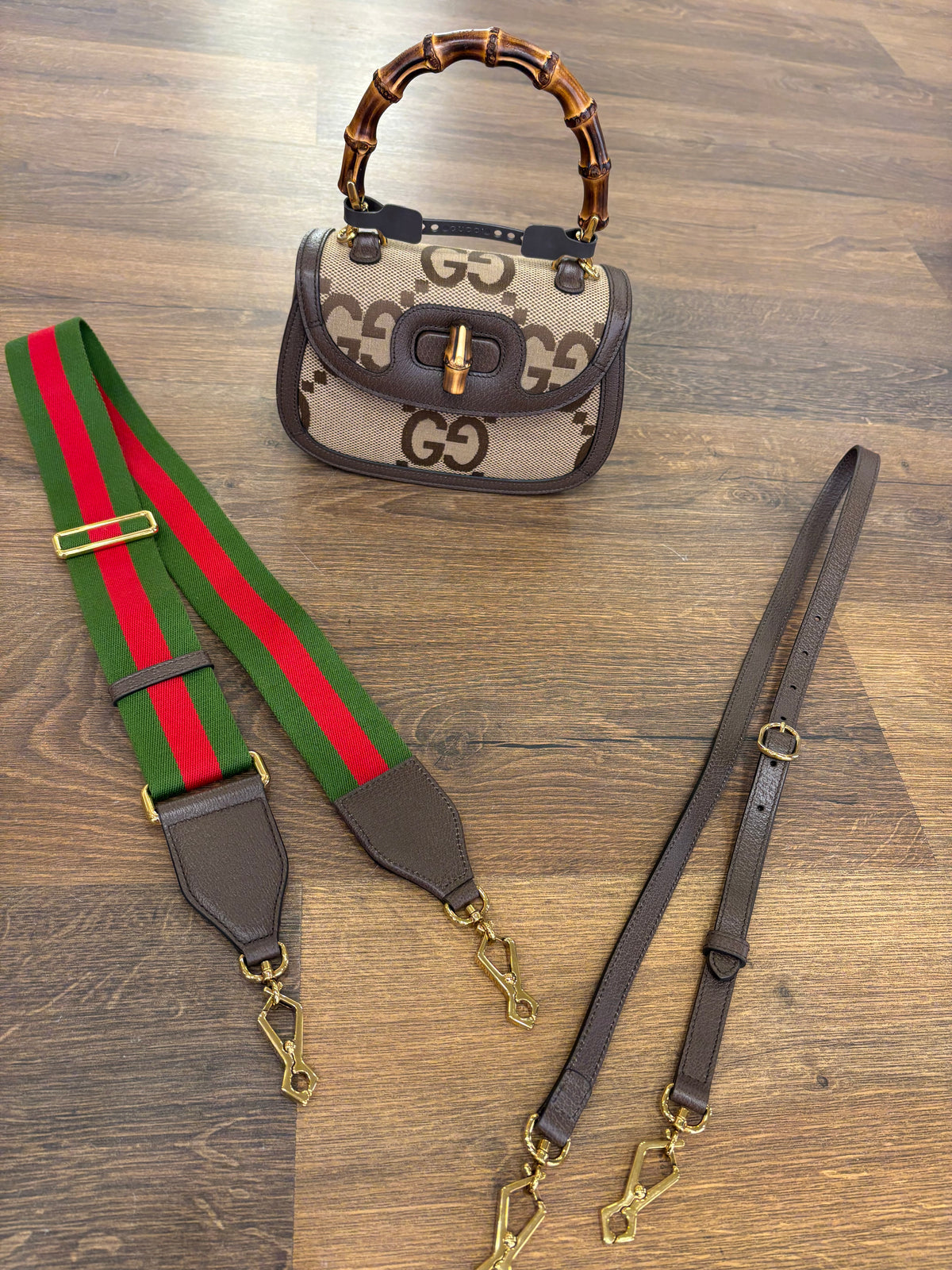 Gucci Borsa a mano Gucci Bamboo 1947 mini in tela Jumbo GG e pelle marrone. Nuovo