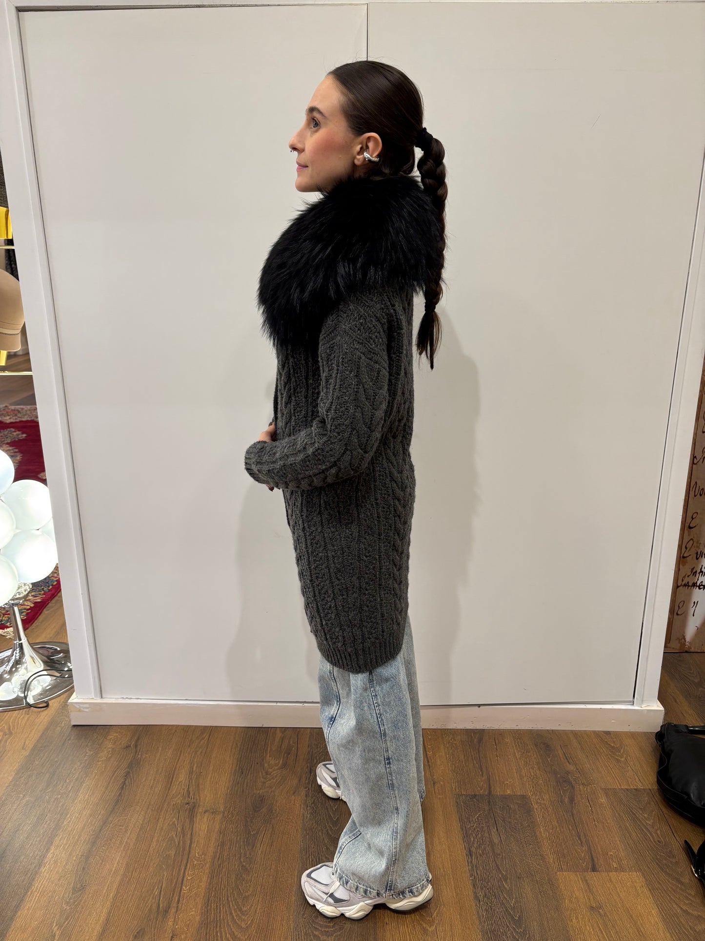 Prada cappottino trecce in lana e collo volpe nero