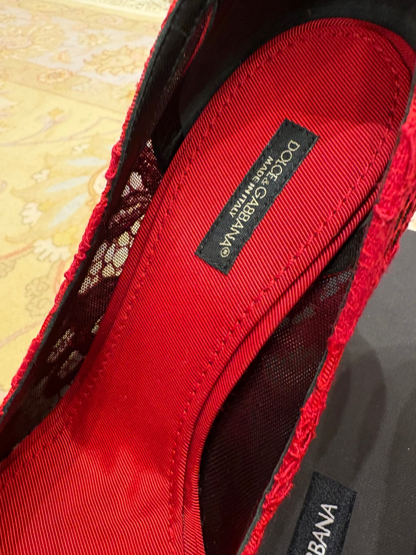 Dolce Gabbana décolleté in pizzo 38.5