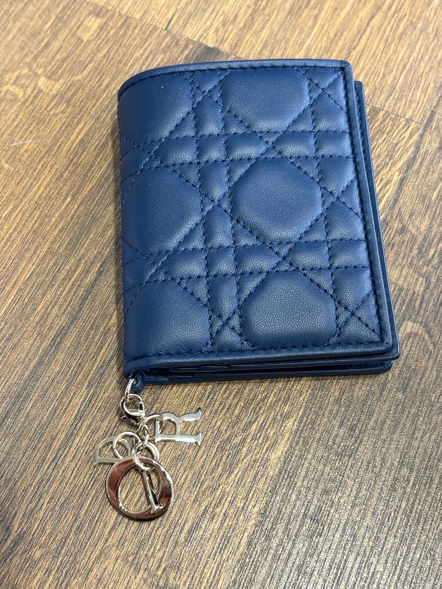 Dior portafoglio mini Gardenia  Lady in pelle di agnello cannage azzurro nuovo