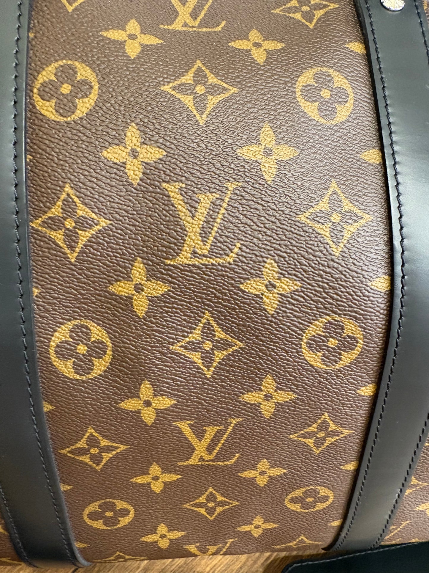 Louis Vuitton Keepall Bandoulière 55