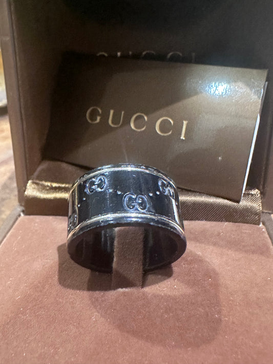 Gucci anello finitura  in oro 18 ct mis 16