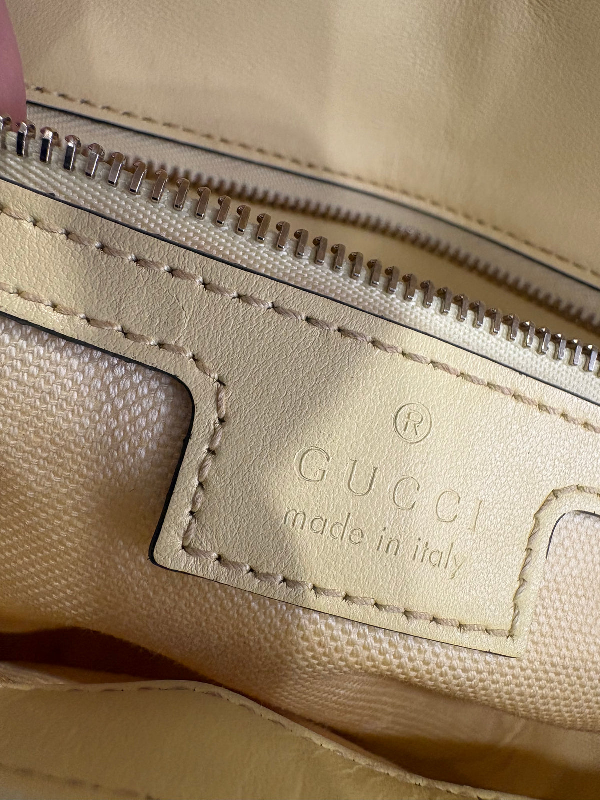 Gucci Marmont in tela GG e pelle con catena