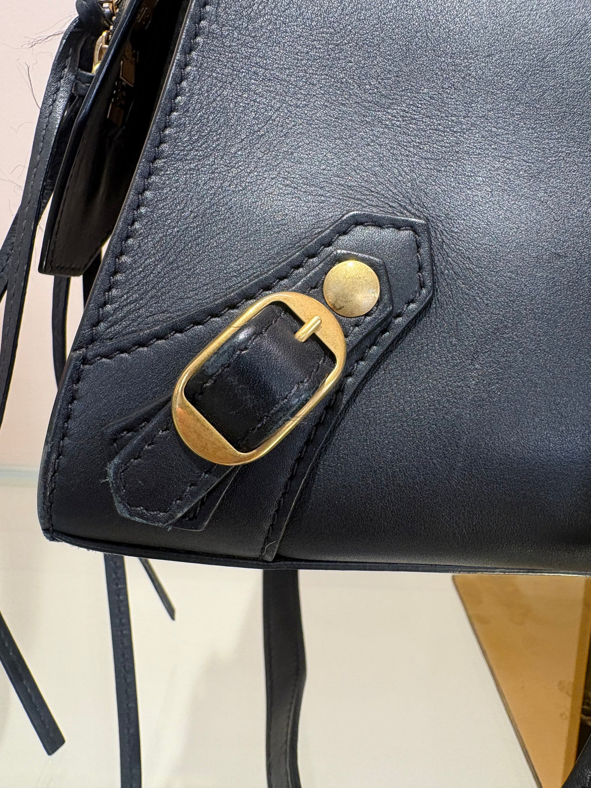 Balenciaga Borsa a Mano Neo Classic Small City in Pelle Liscia Nera