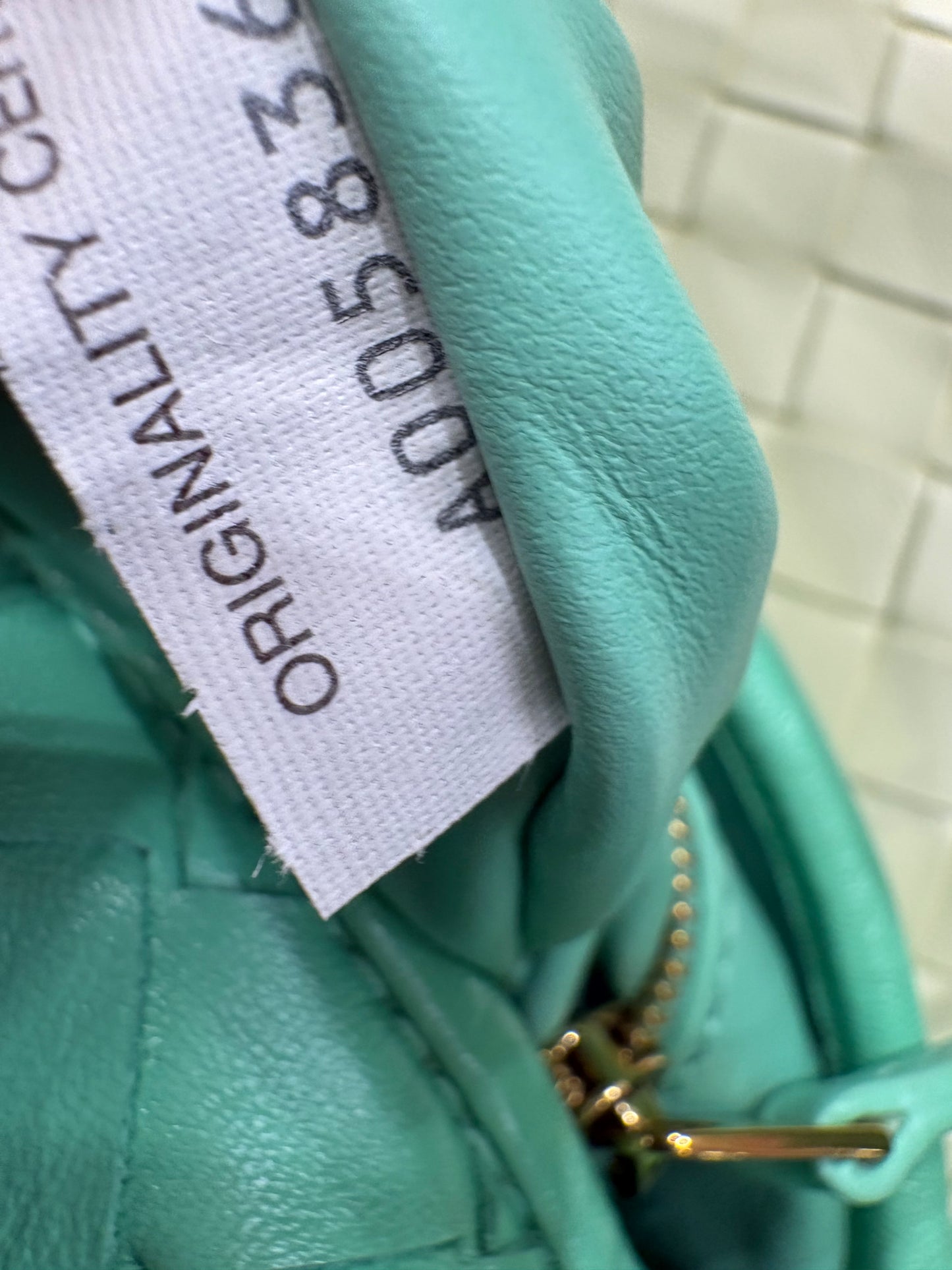 Bottega Veneta Hop in pelle intrecciata verde menta