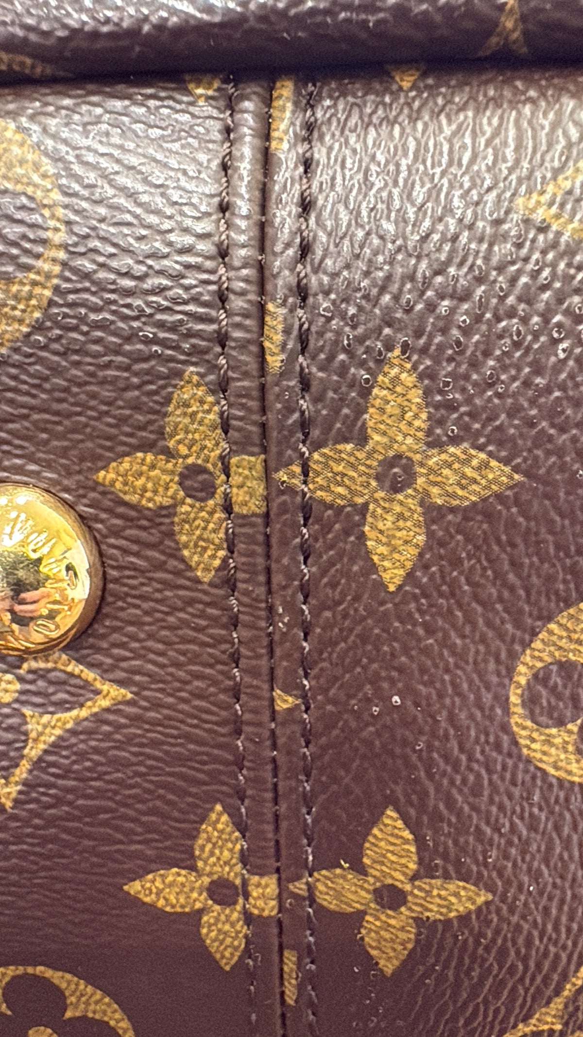 Louis Vuitton Artsy Gm Borsa Hobo in tela monogram e pelle più tracolla aggiuntiva inclusa