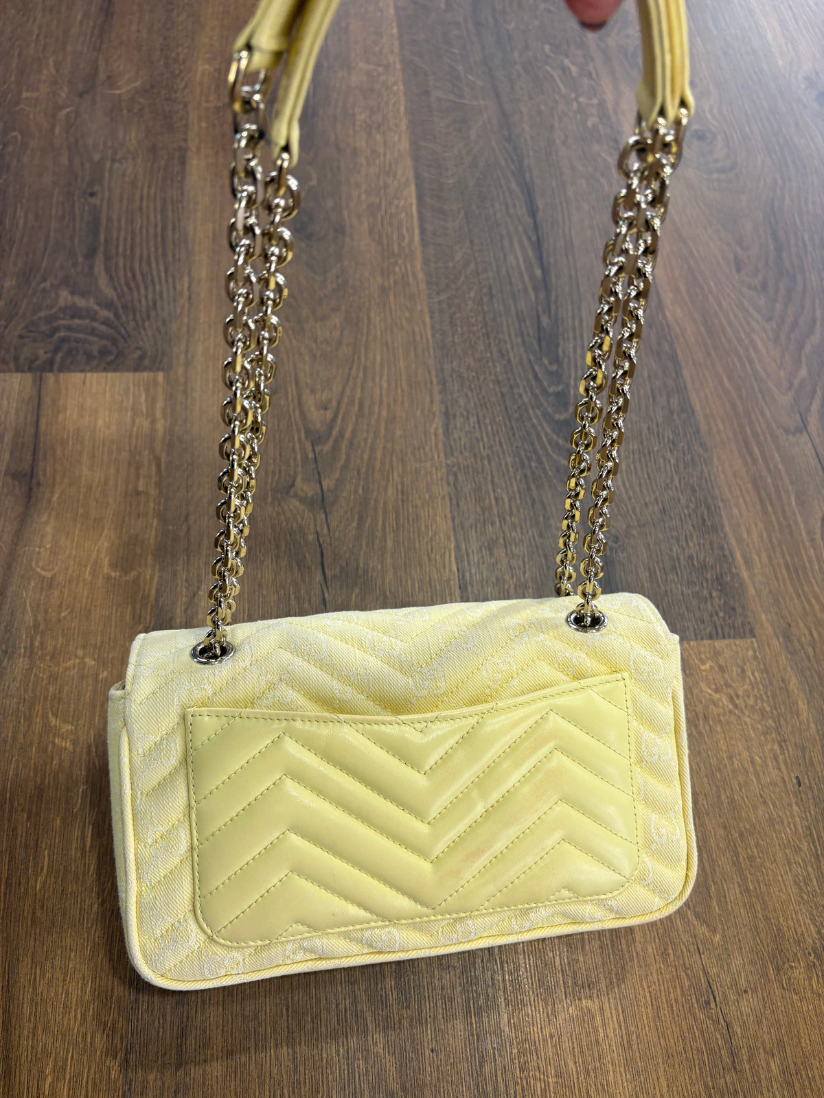 Gucci Marmont in tela GG e pelle con catena