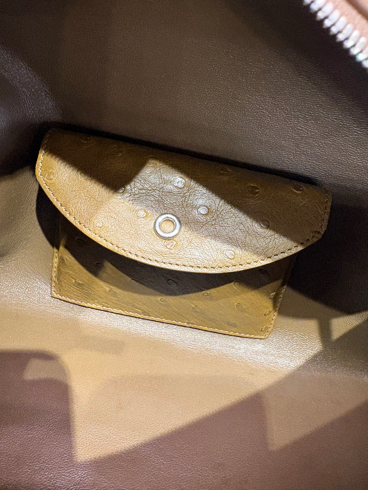 Loro Piana Extra Bag L27 in Pelle di Struzzo. Nuova