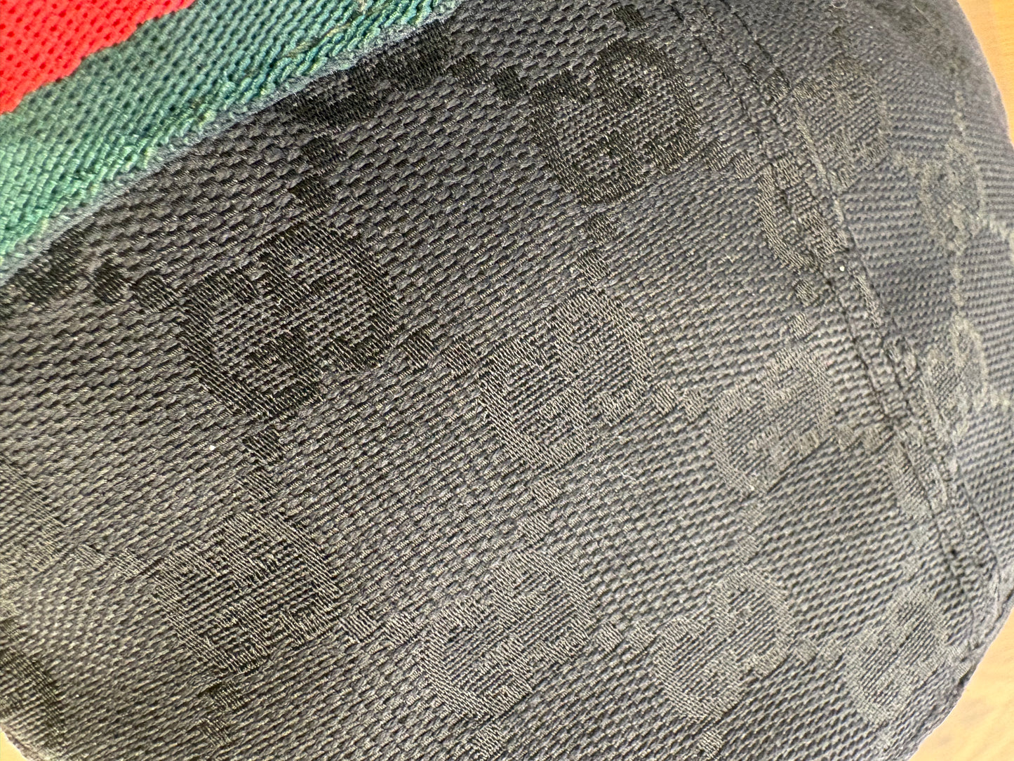 Cappello da Pescatore Gucci GG Supreme in Tessuto Tecnico e Cashmere-Lana