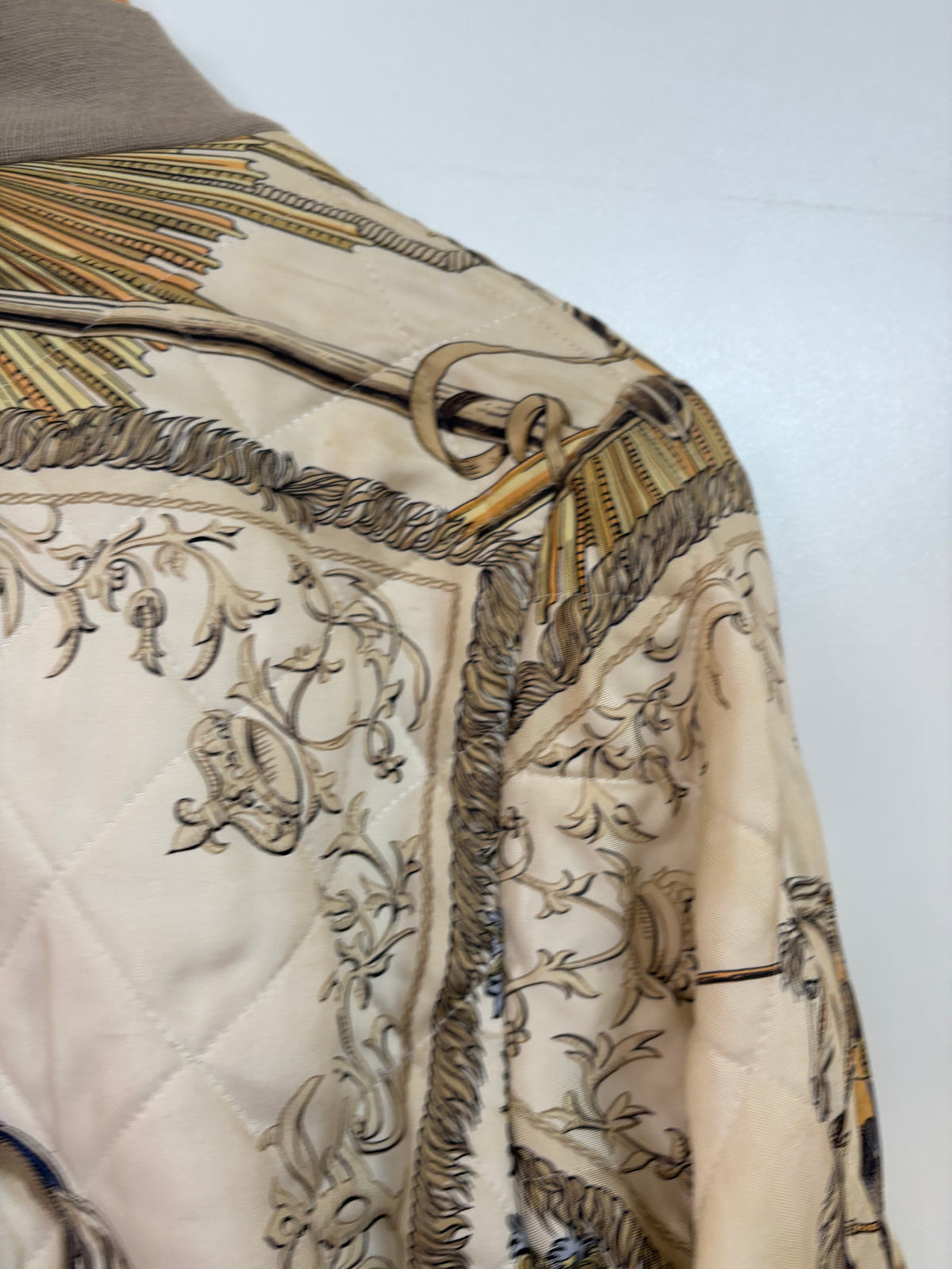 Hermès Bomber Reversibile  "Poste et Cavalerie" dell’illustratore Joachim Metz . Anno1989