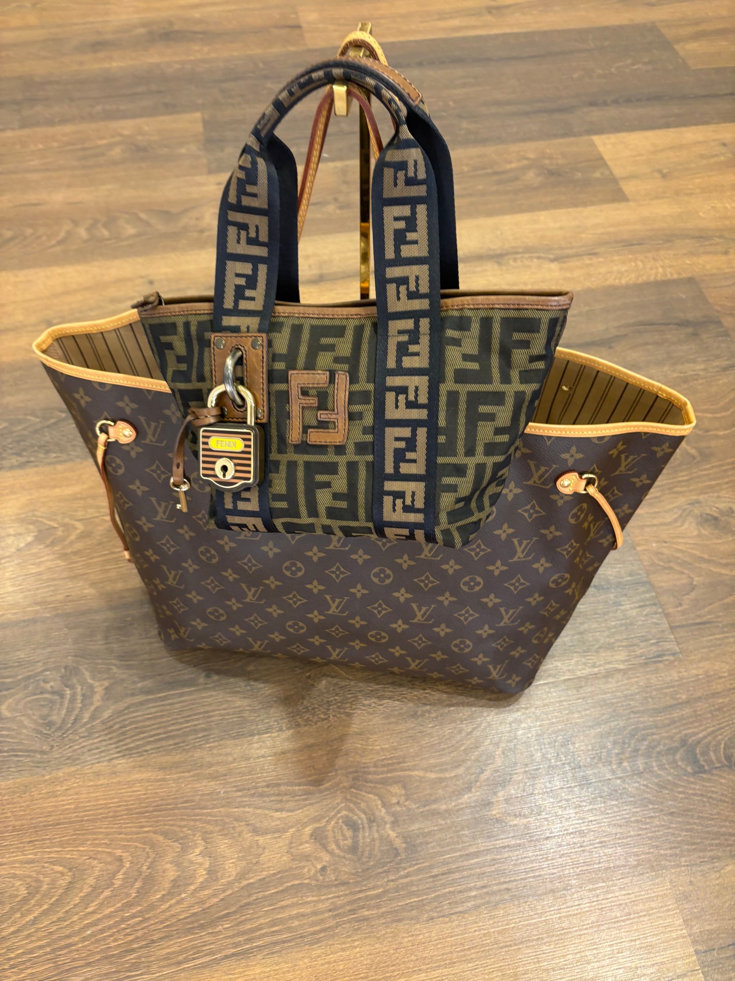 Fendi Vintage Mini Shopper FF Zucca con Lucchetto