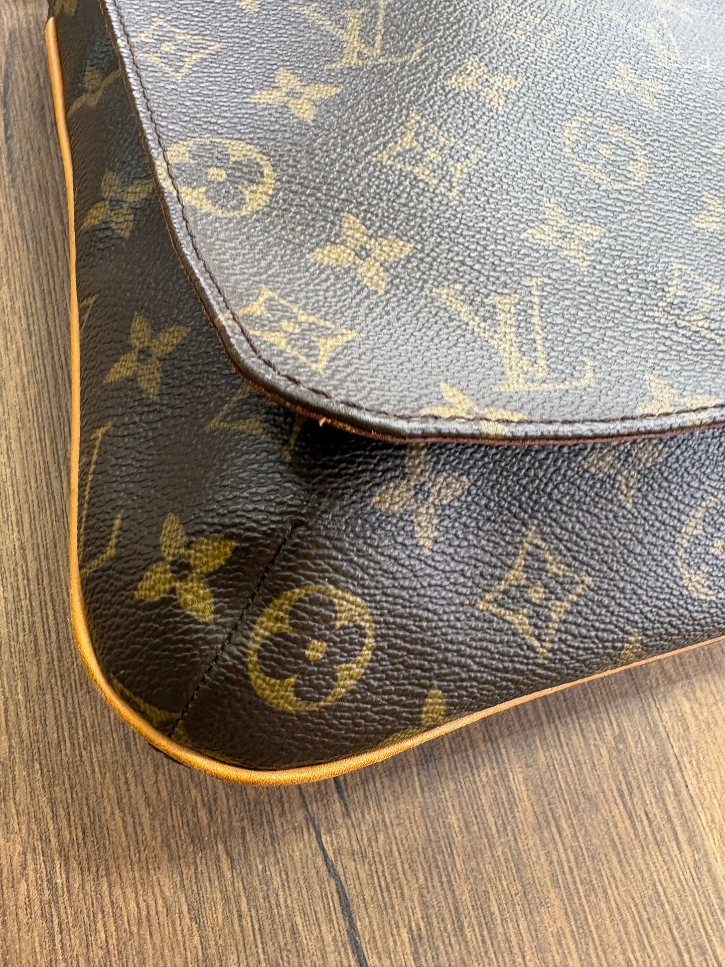 Louis Vuitton Musette Salsa
