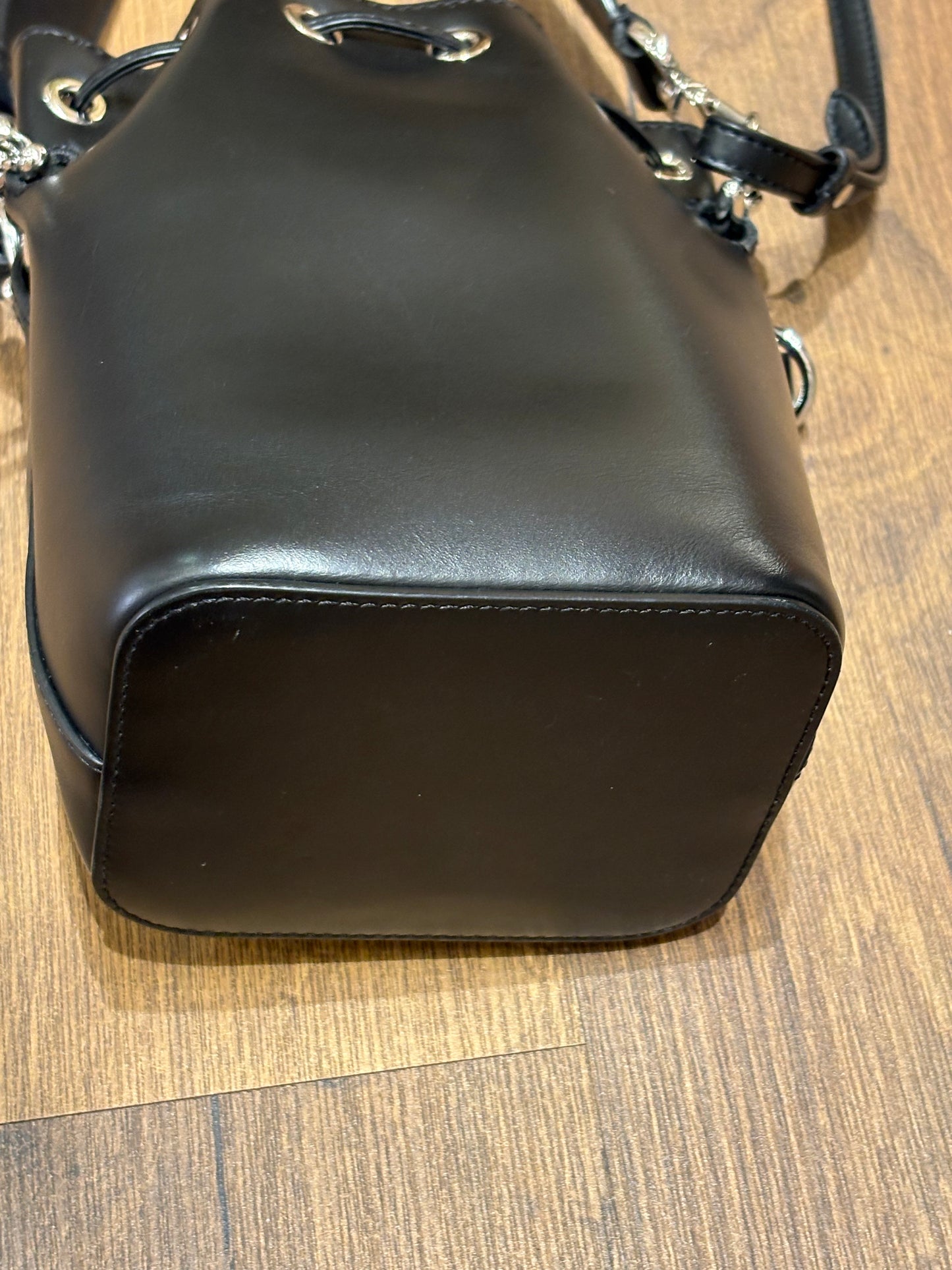 Fendi Minibag Mon Tresor Borsa a Secchiello in Pelle