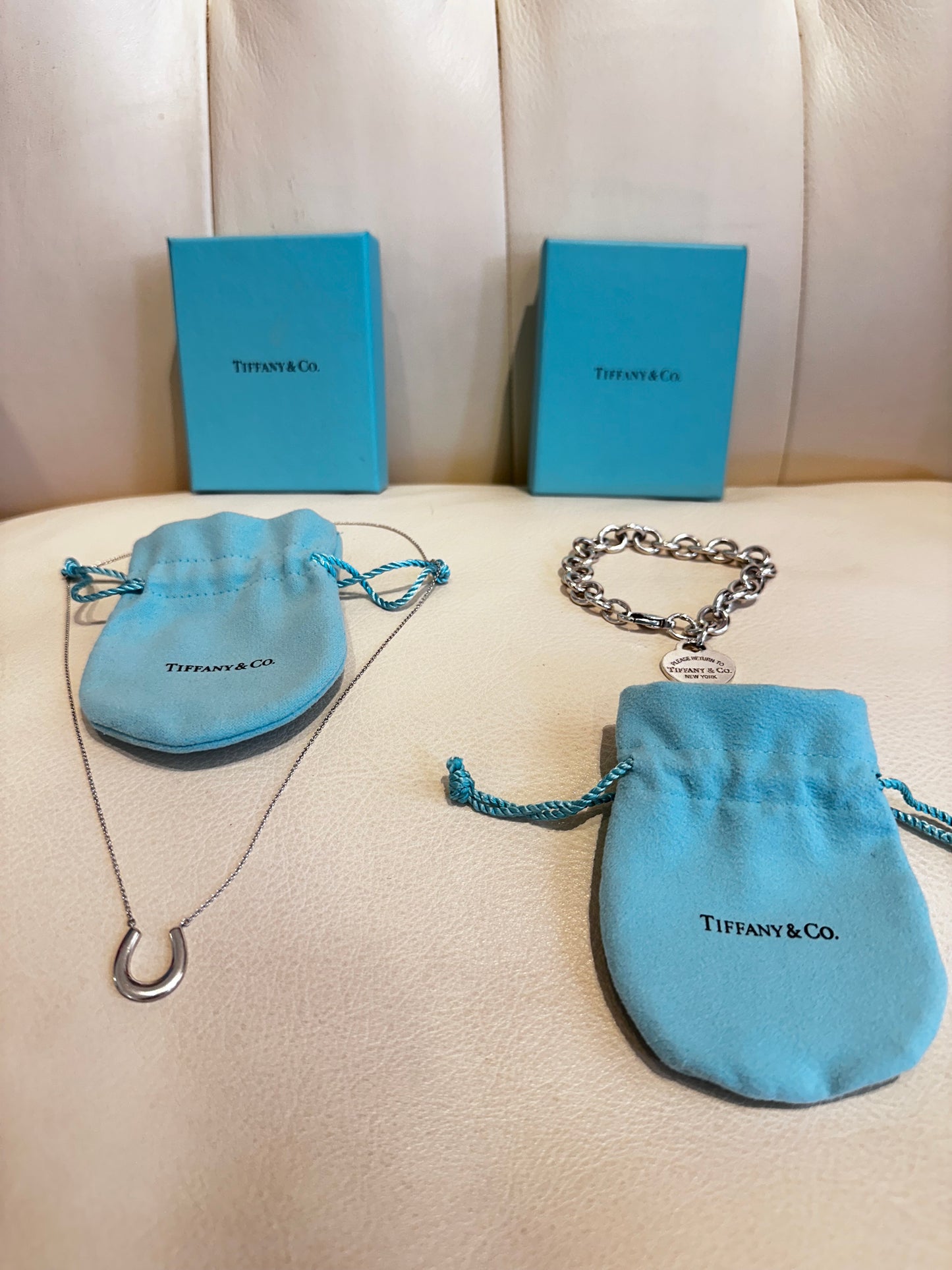 Tiffany & Co. Collana in argento e ciondolo ferro di cavallo