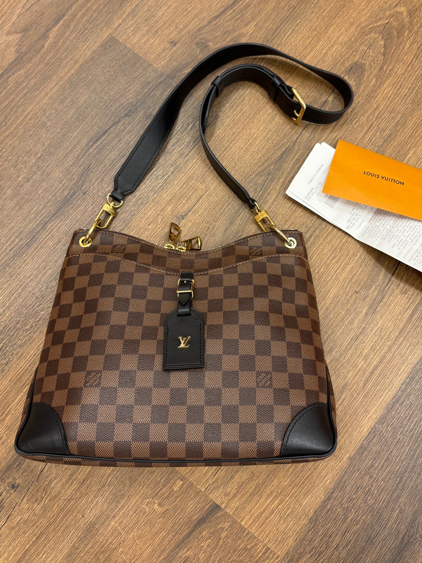 Louis Vuitton Odeon in tela damier e pelle