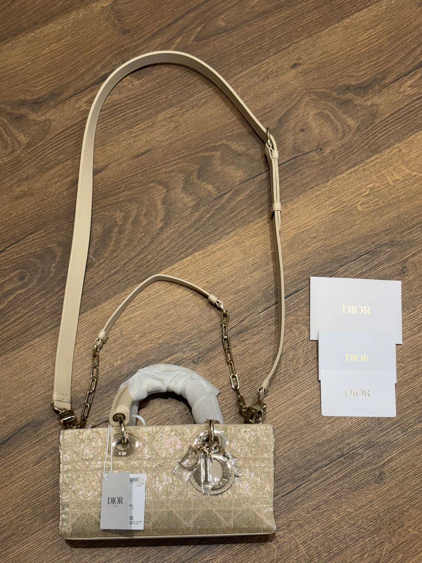 Dior piccola Lady D-Joy cannage ricami. Nuovo
