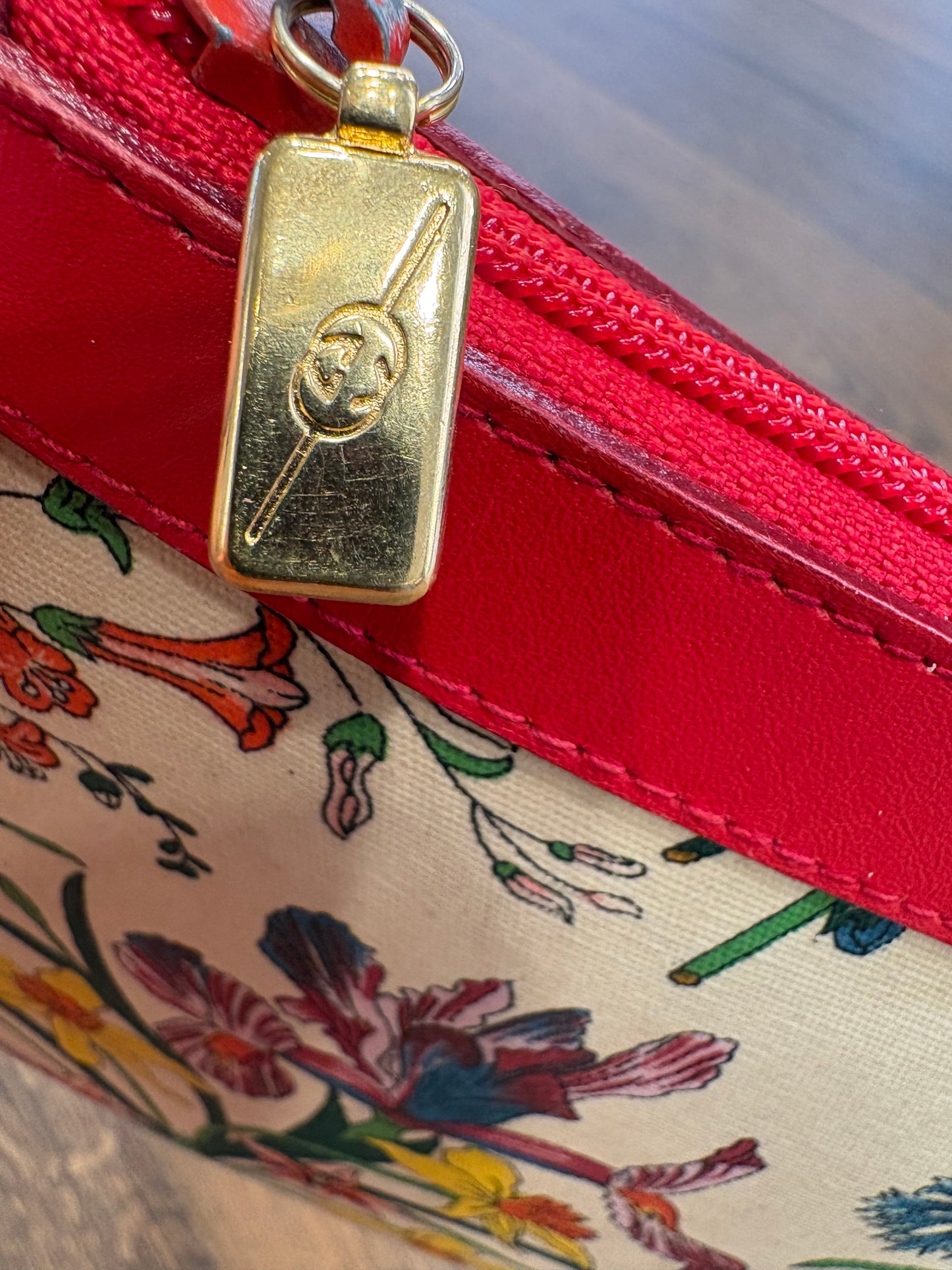 Gucci Pochette Flora