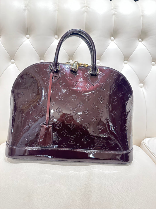 Louis Vuitton Alma GM vernis amarante