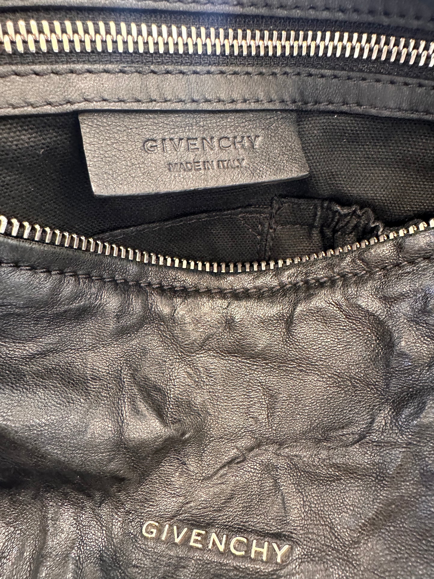 Givenchy  borsa Pandora pelle martellata