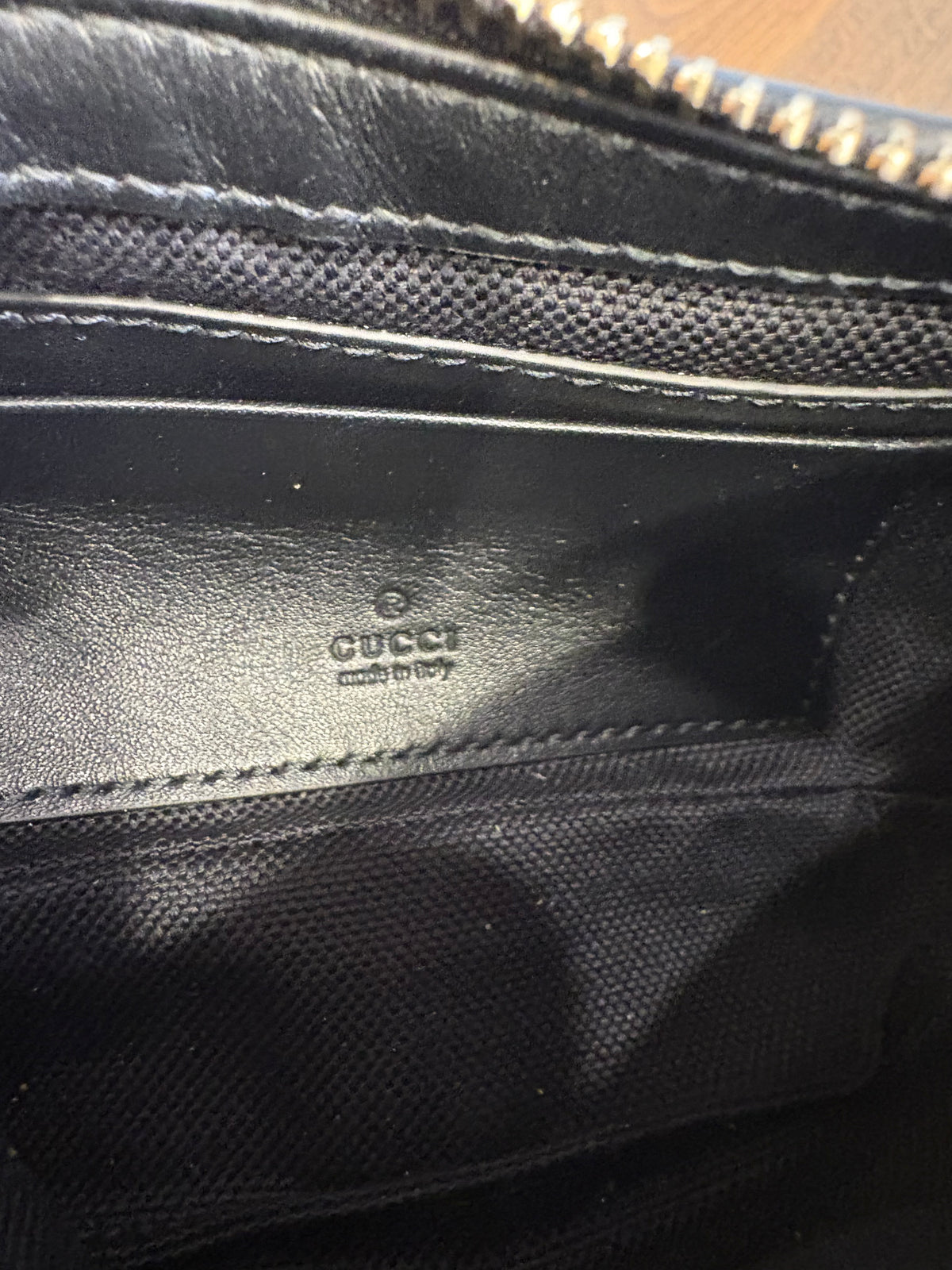 Gucci   Borsa a spalla GG Emblem misura mini Nuovo