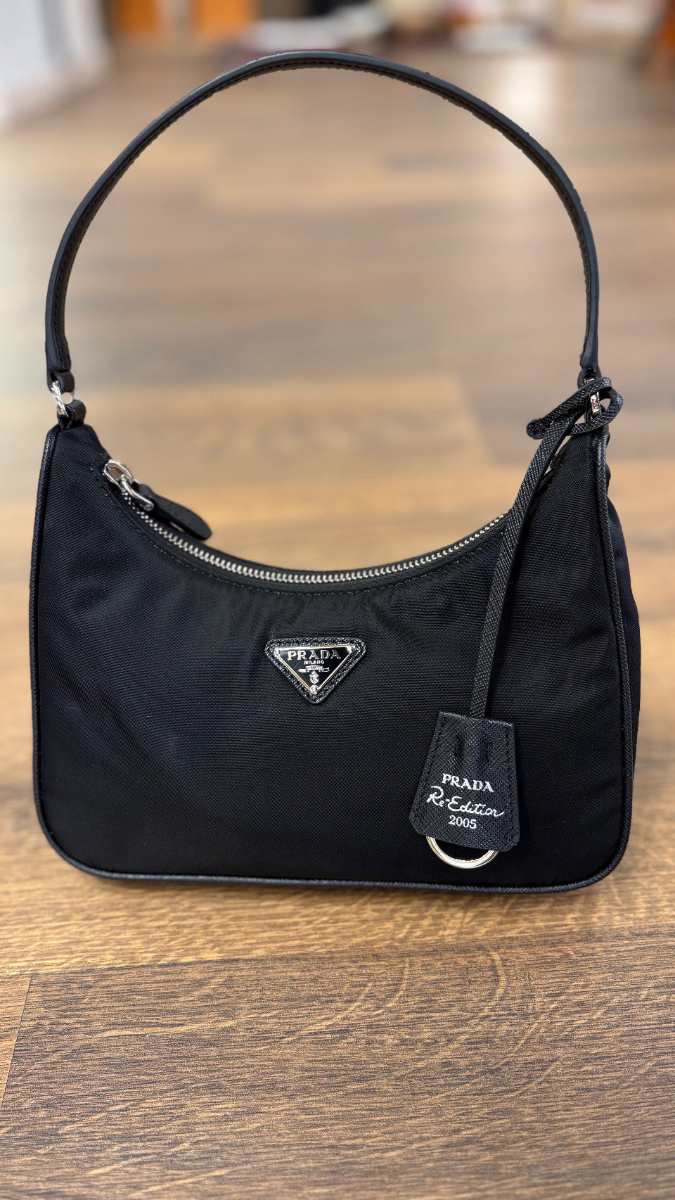 Prada Re-Edition 2005. Nuova