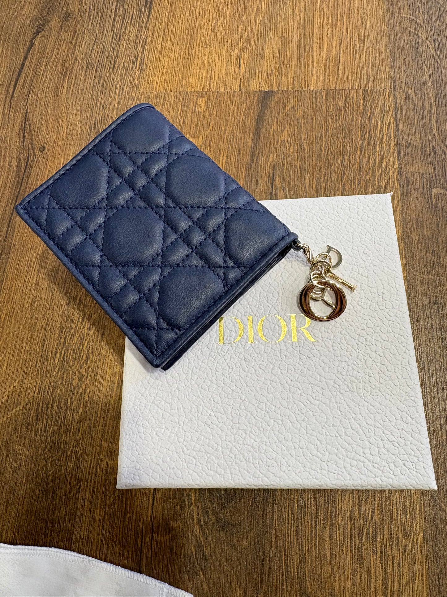 Dior portafoglio mini Gardenia  Lady in pelle di agnello cannage azzurro nuovo