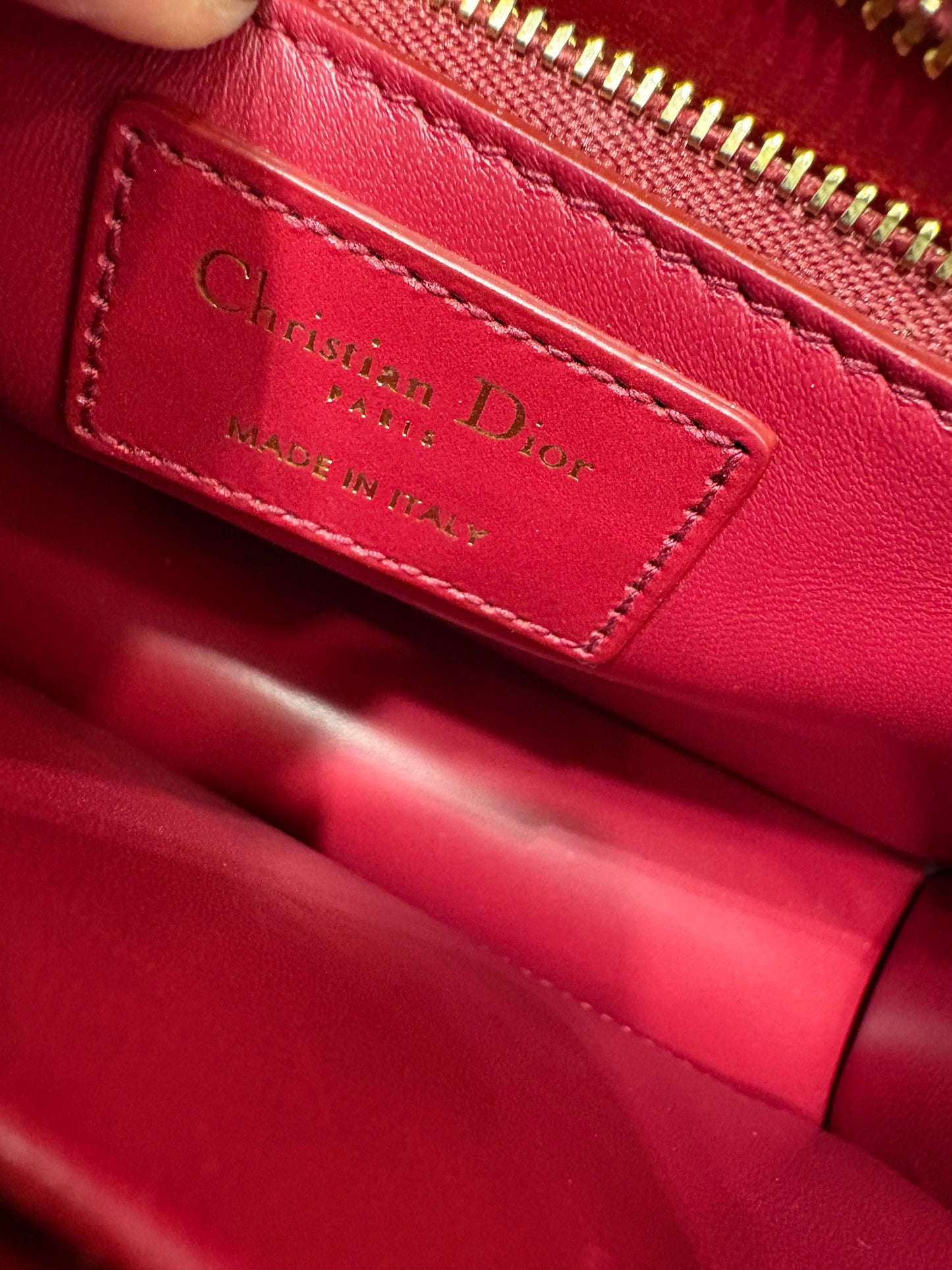 Dior borsa Montaigne30 in vitello rosso