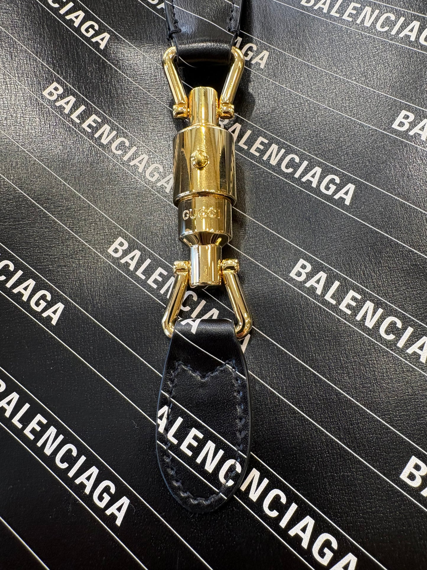 Borsa hobo media Gucci x Balenciaga "The Hacker Project" Jackie 1961 in pelle nera