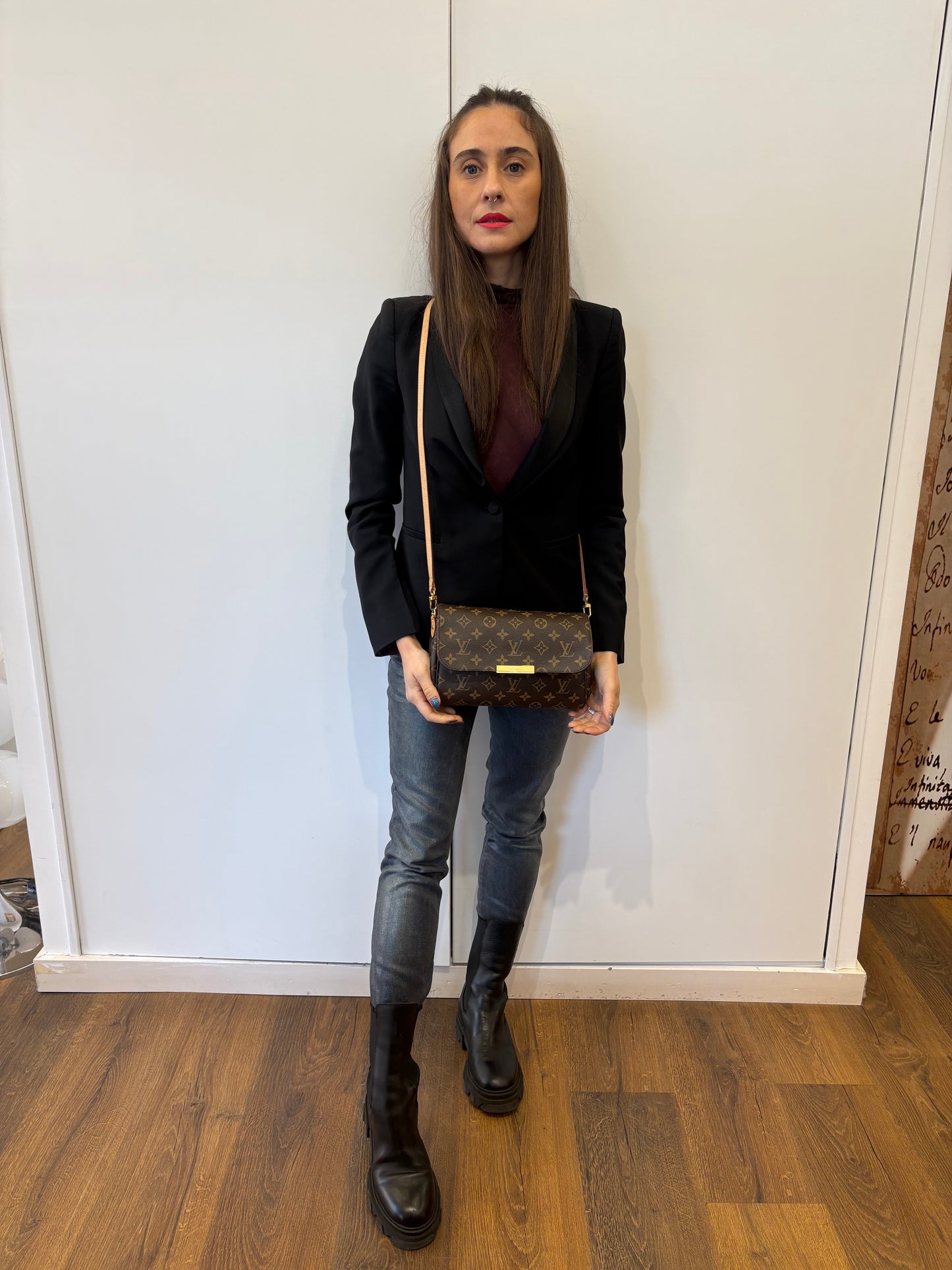 Louis Vuitton Favorite MM