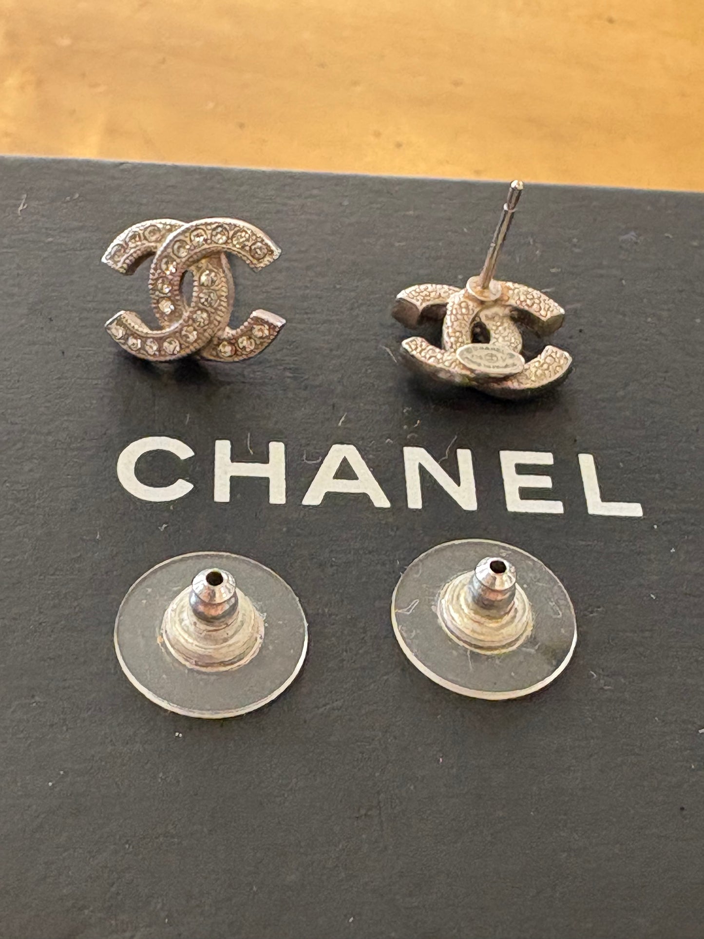 Chanel orecchini CC logo in metallo silver