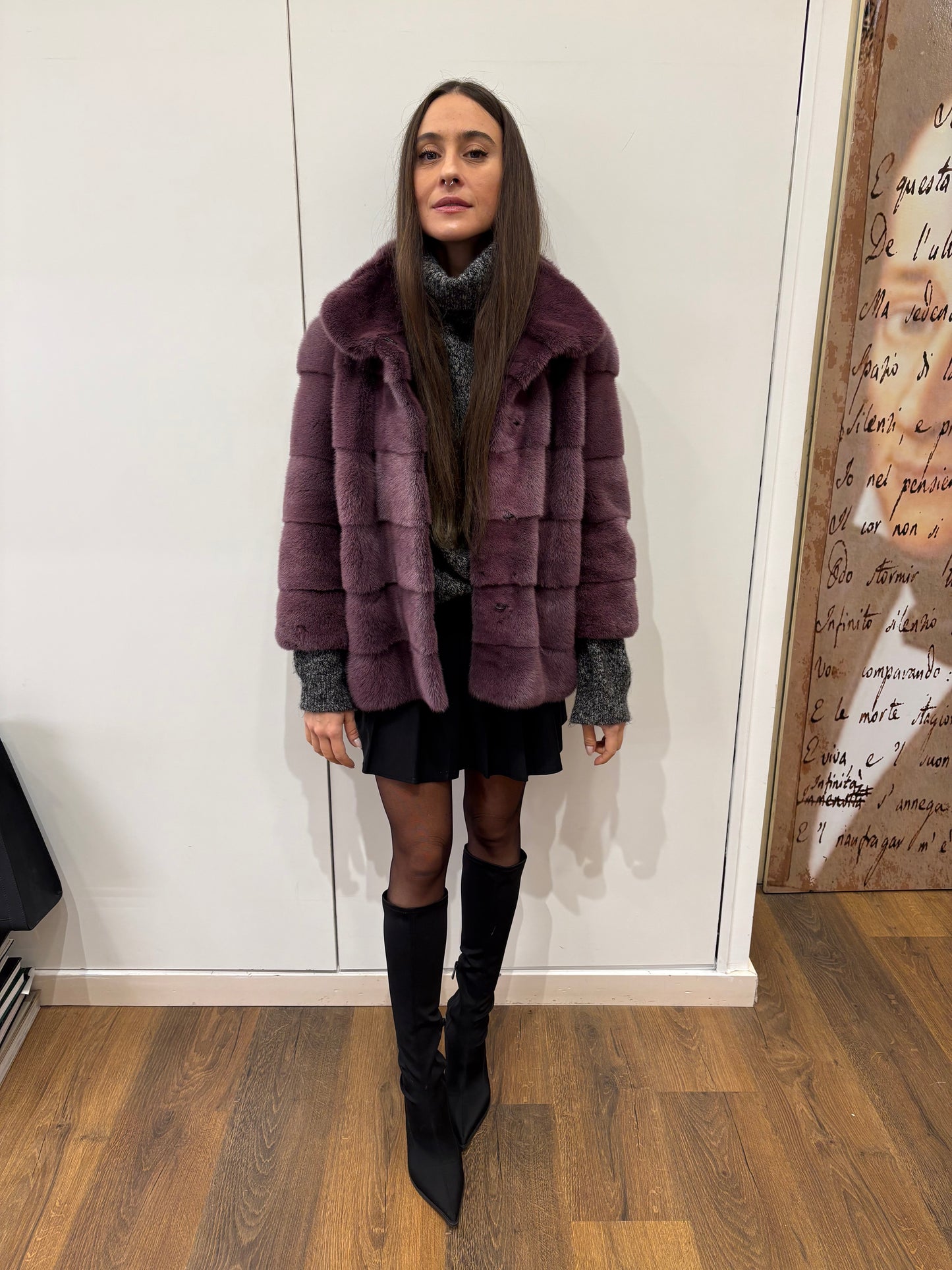 Visone femmina viola delicato 42