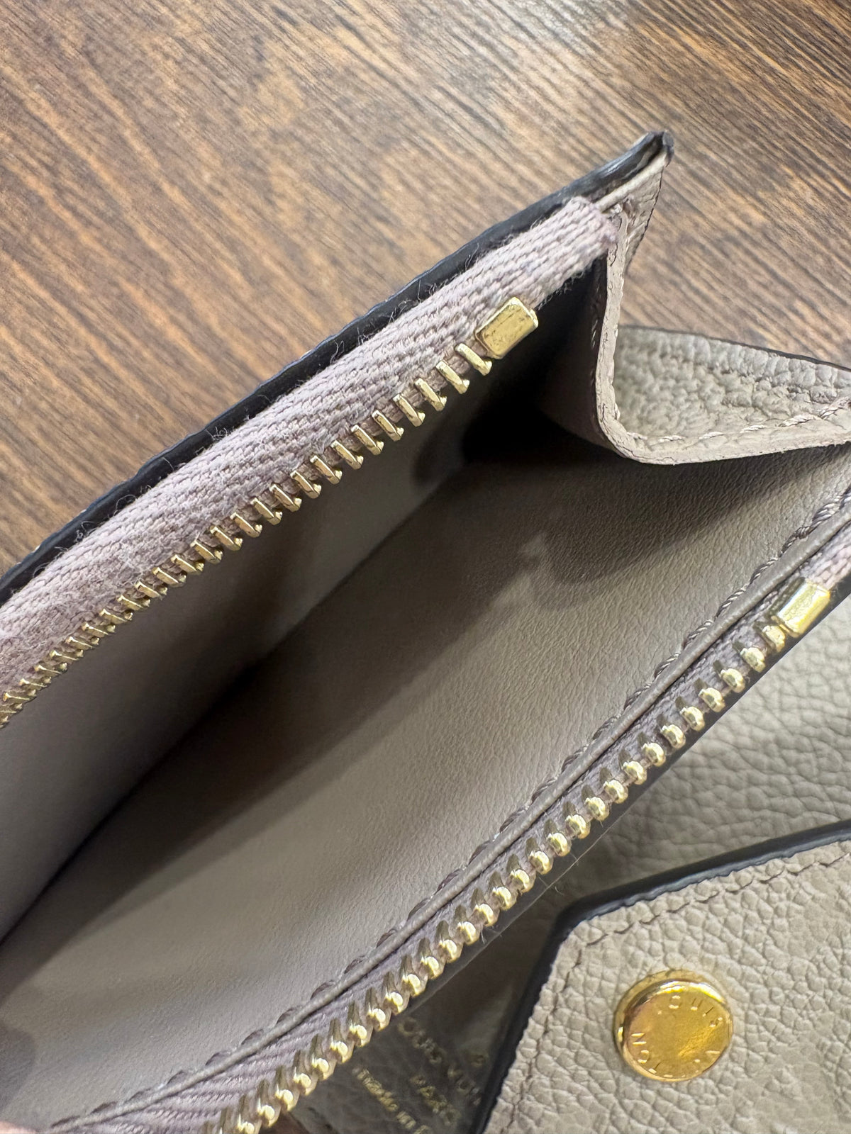 Louis Vuitton portafoglio Zoe in pelle