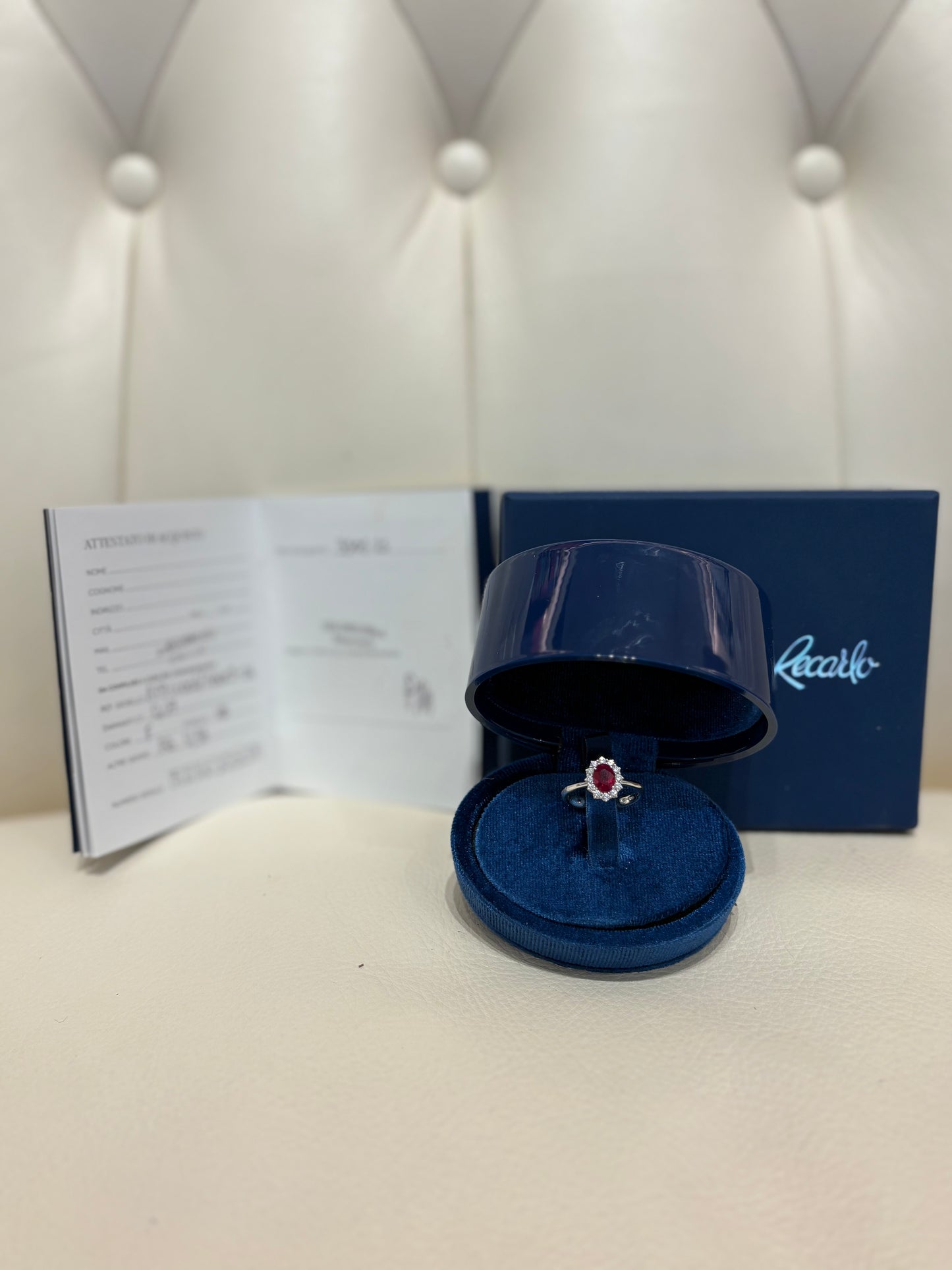 Recarlo anello in oro bianchi diamanti e rubino mis13