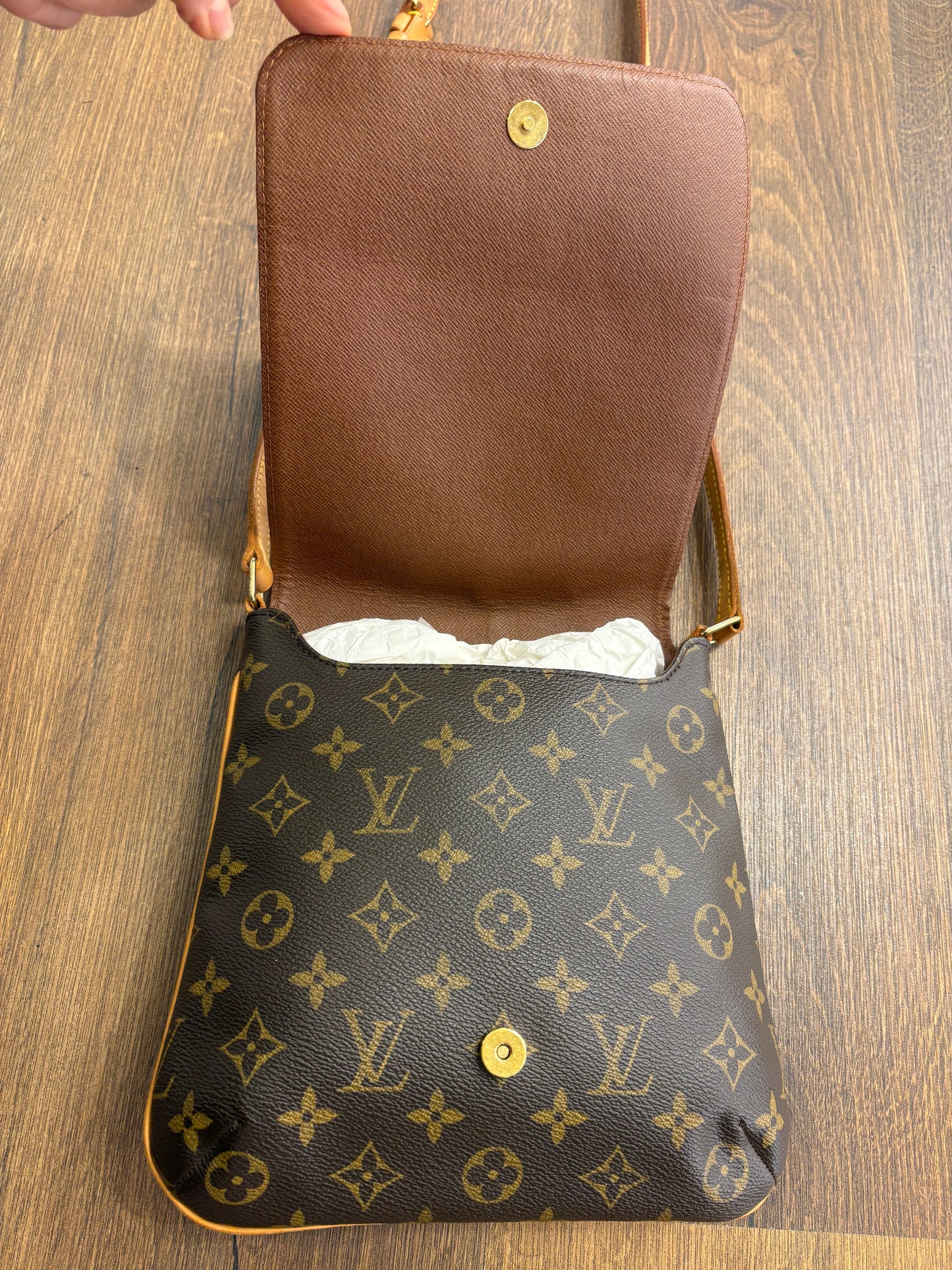 Louis Vuitton Musette Salsa