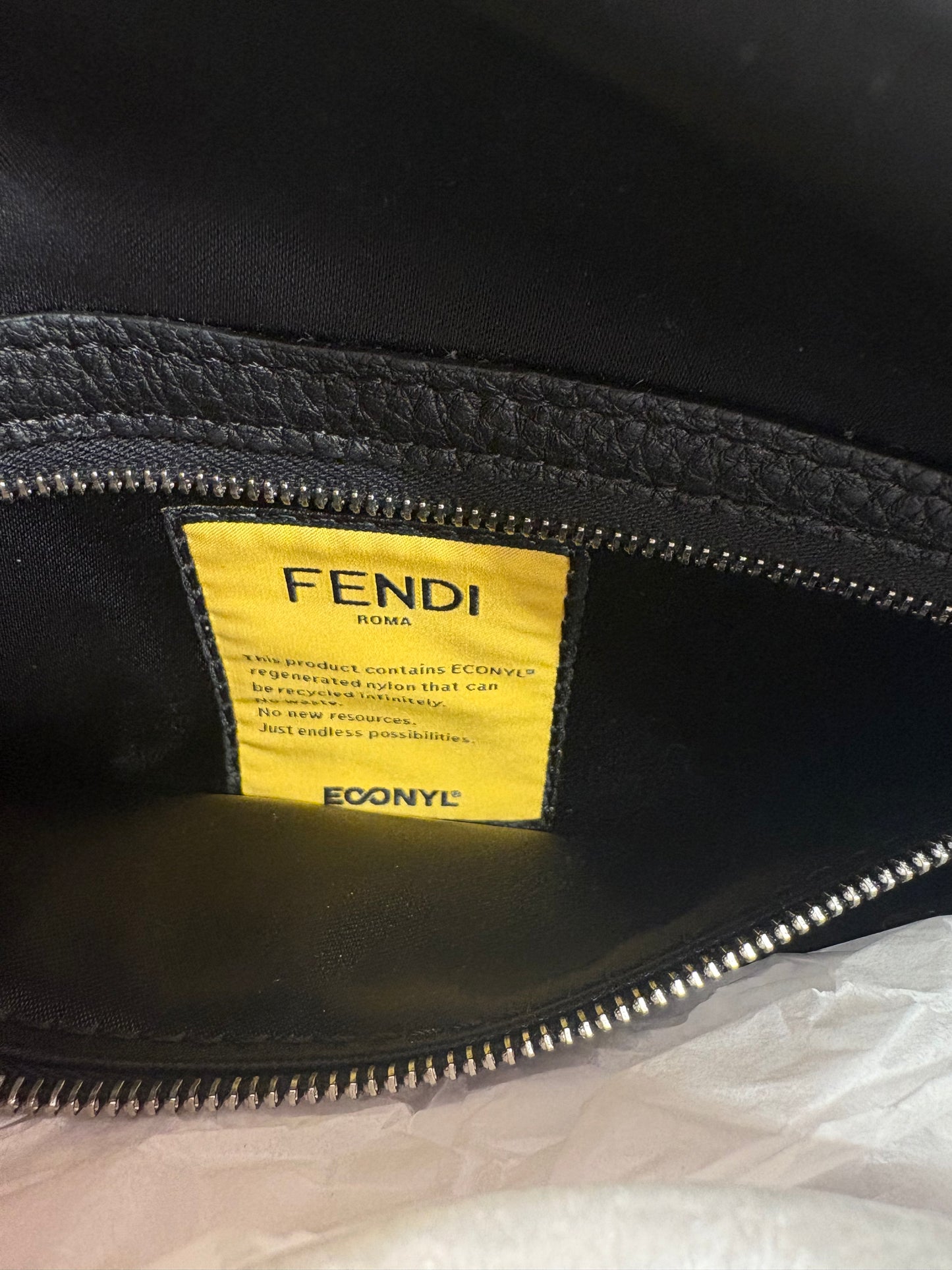 Fendi borsa  multipocket in nylon