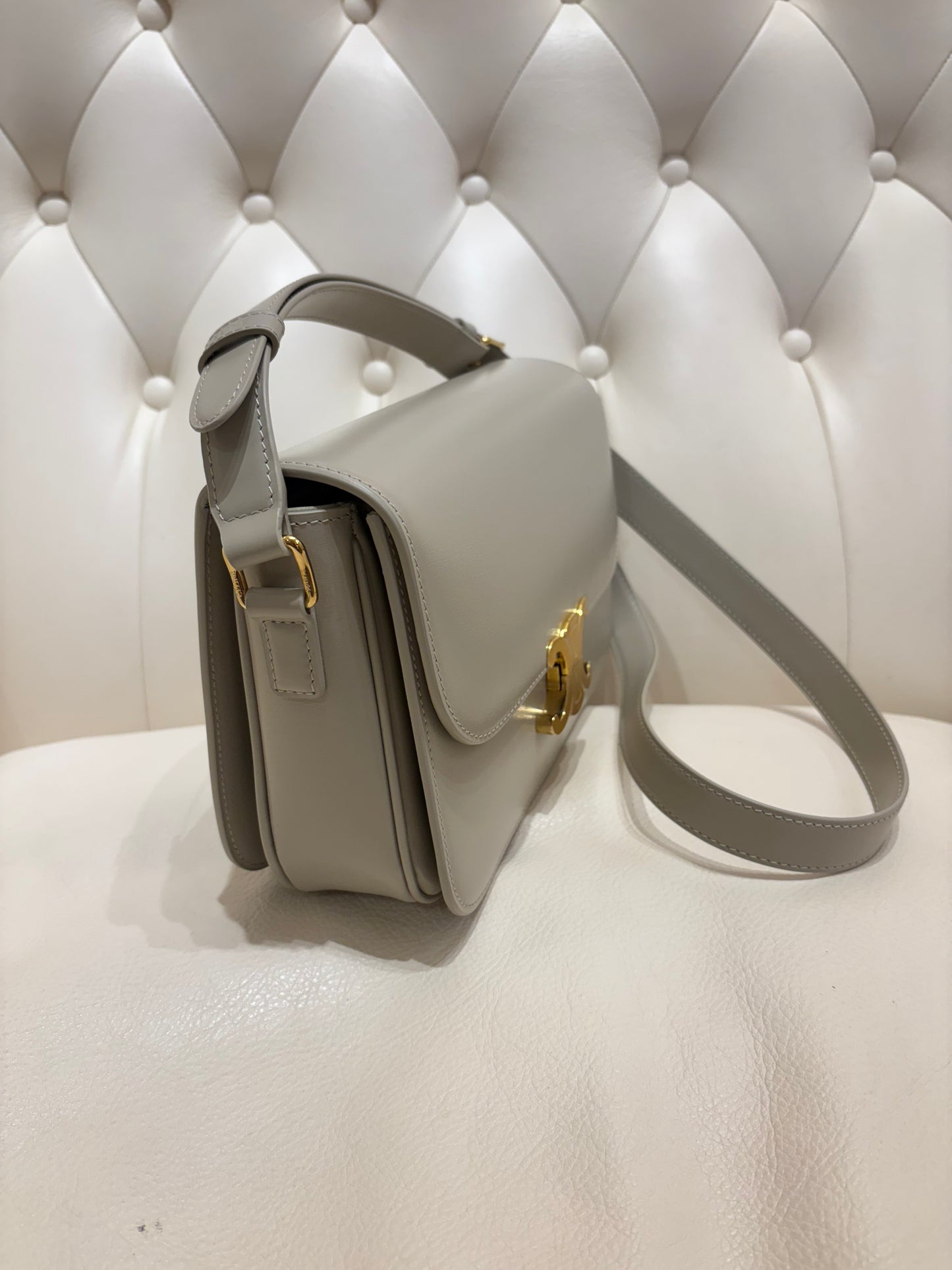 Celine borsa Triomphe classique in pelle di vitello lucida