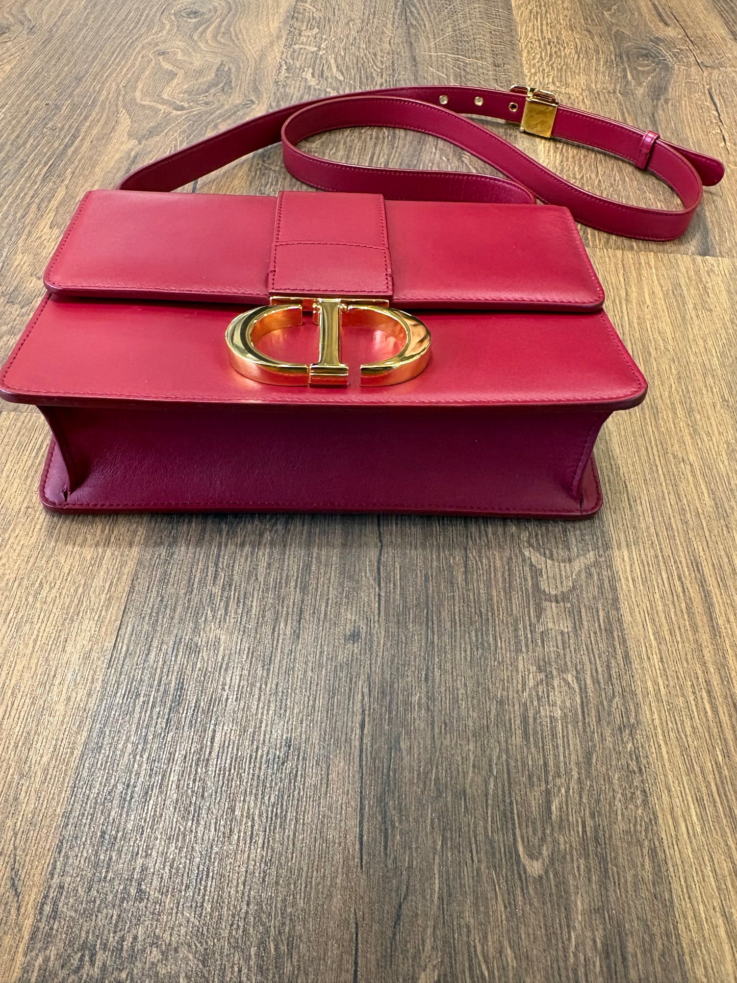 Dior borsa Montaigne30 in vitello rosso