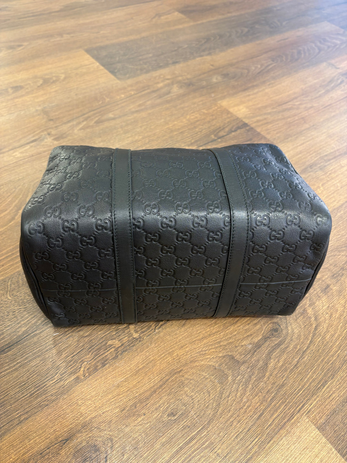 Gucci Borsa a Mano Bauletto  Joy Boston Medium in Pelle Guccissima Nera