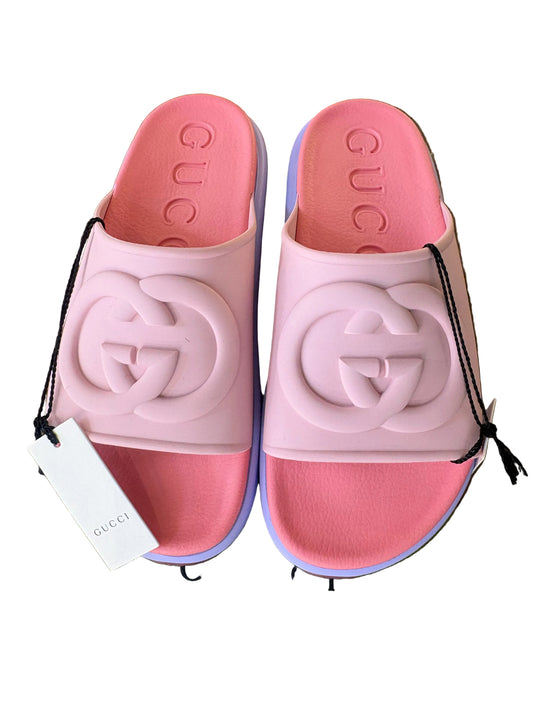 Gucci sandali gomma rosa38.Nuovi