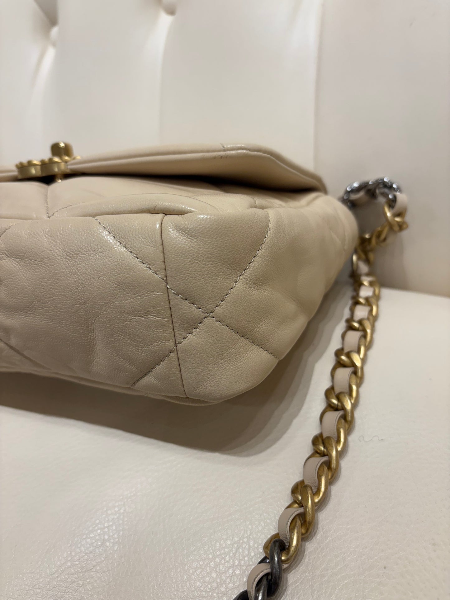 Chanel borsa  C19 small agnello