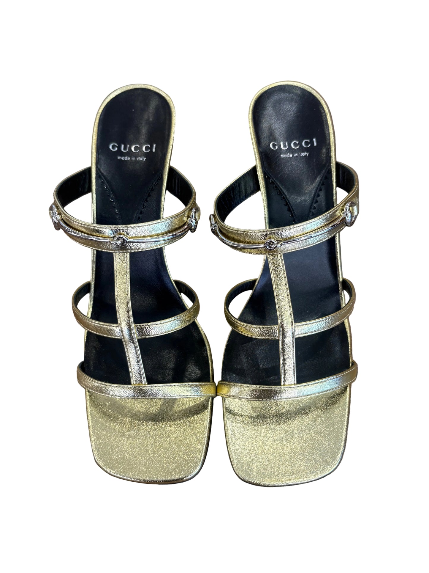 Gucci Sandali Sabot Slim Horsebit in Pelle Metallizzata Oro. Nuovo