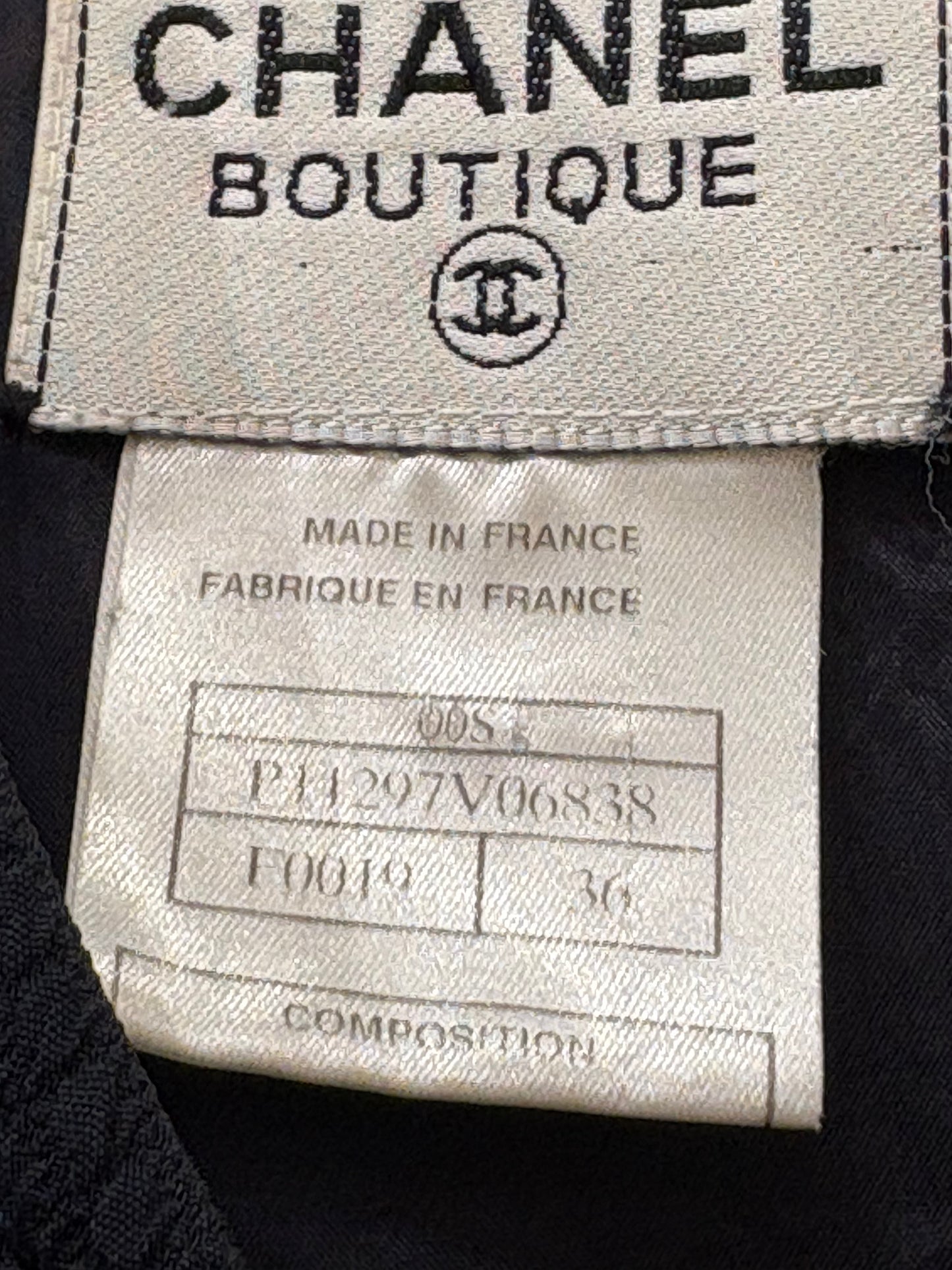 Chanel abito blu bottoni madreperla logo