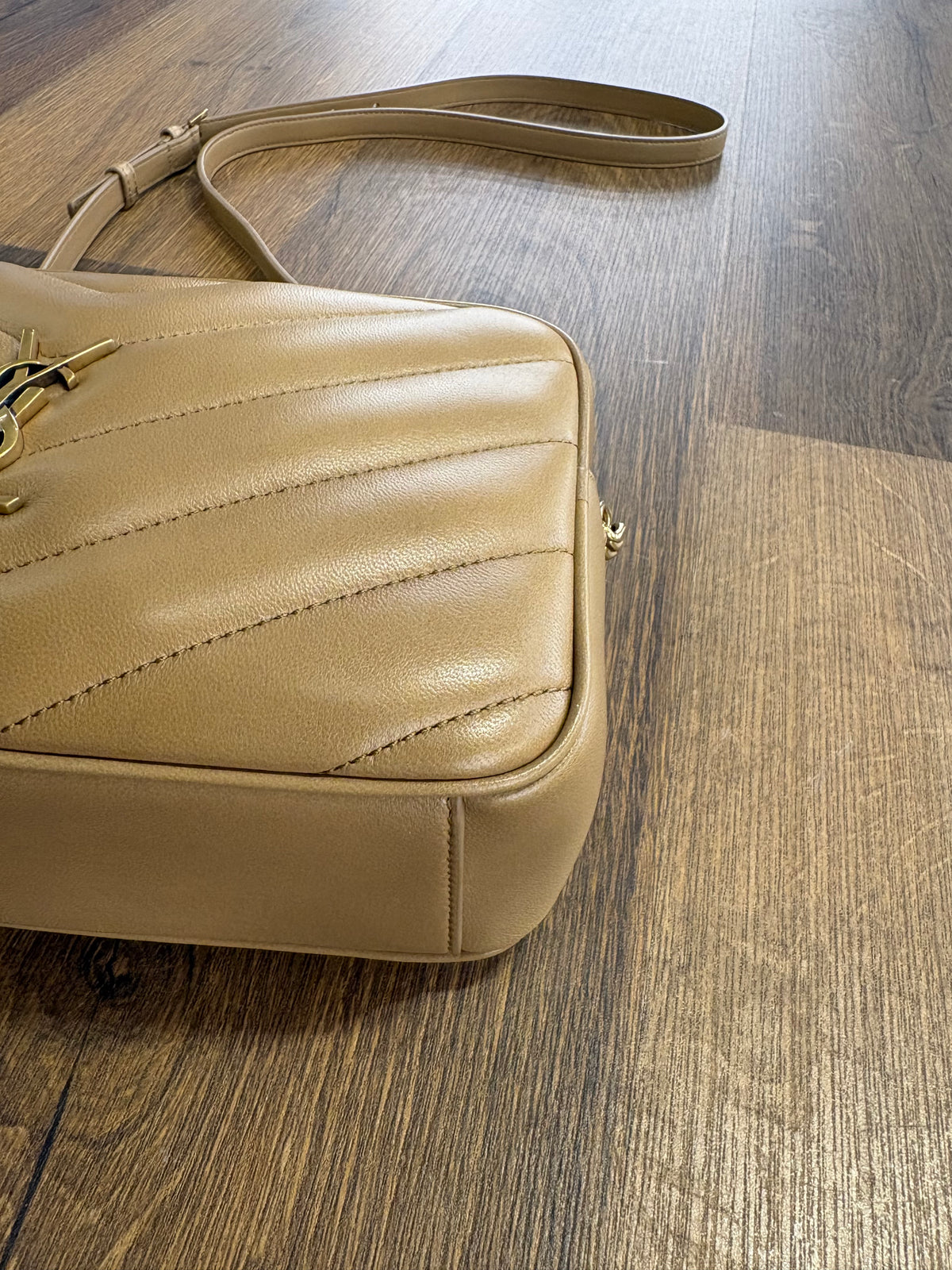 Saint Laurent camera bag Loulou in agnello matelasse’. Nuova