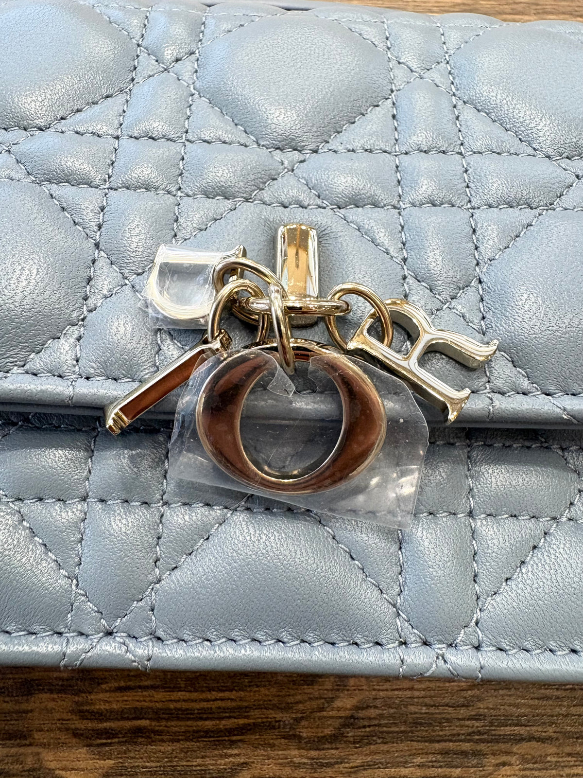 Dior mini borsa My Dior in pelle di agnello Cannage celeste . Nuovo